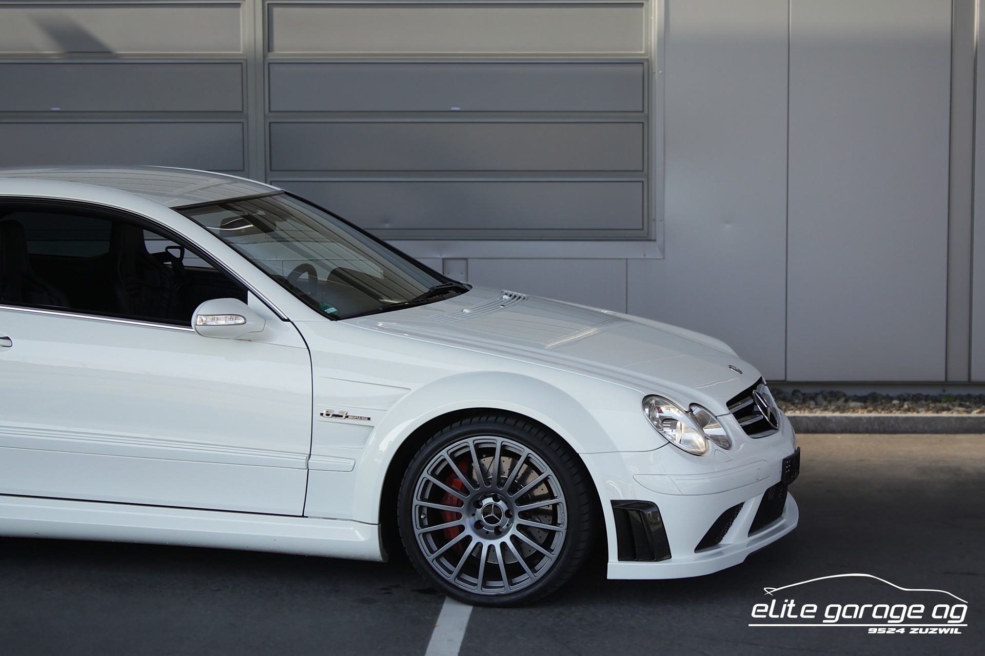 MERCEDES-BENZ CLK 63 AMG Black Series 7G-Tronic-image-8