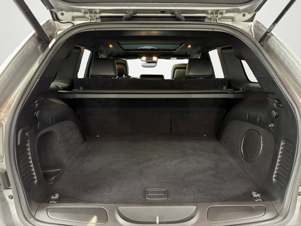JEEP Grand Cherokee 3.0 CRD 250 Overland-image-12