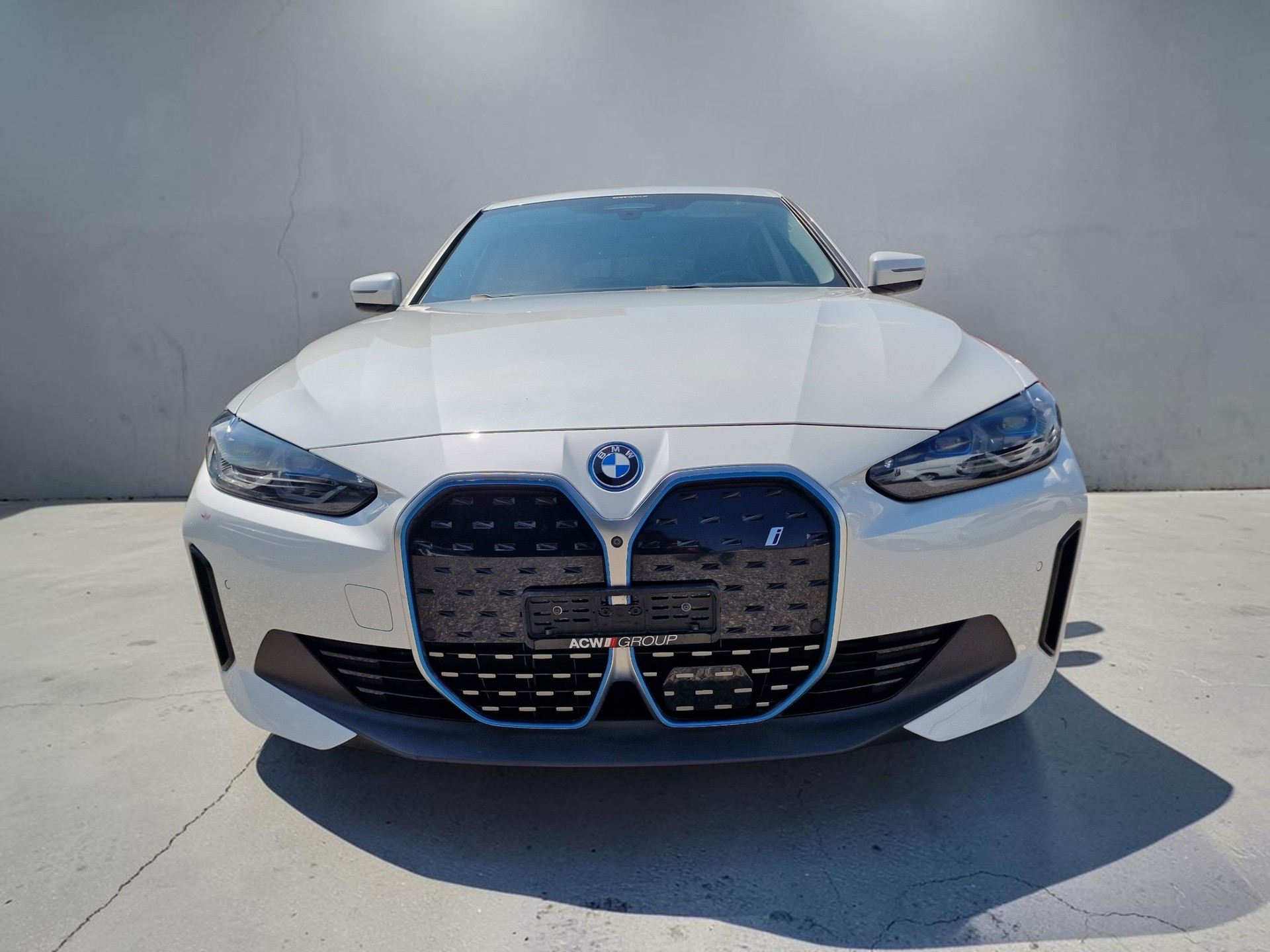 BMW i4 eDrive 40 8x Alu 590km WLTP-image-2