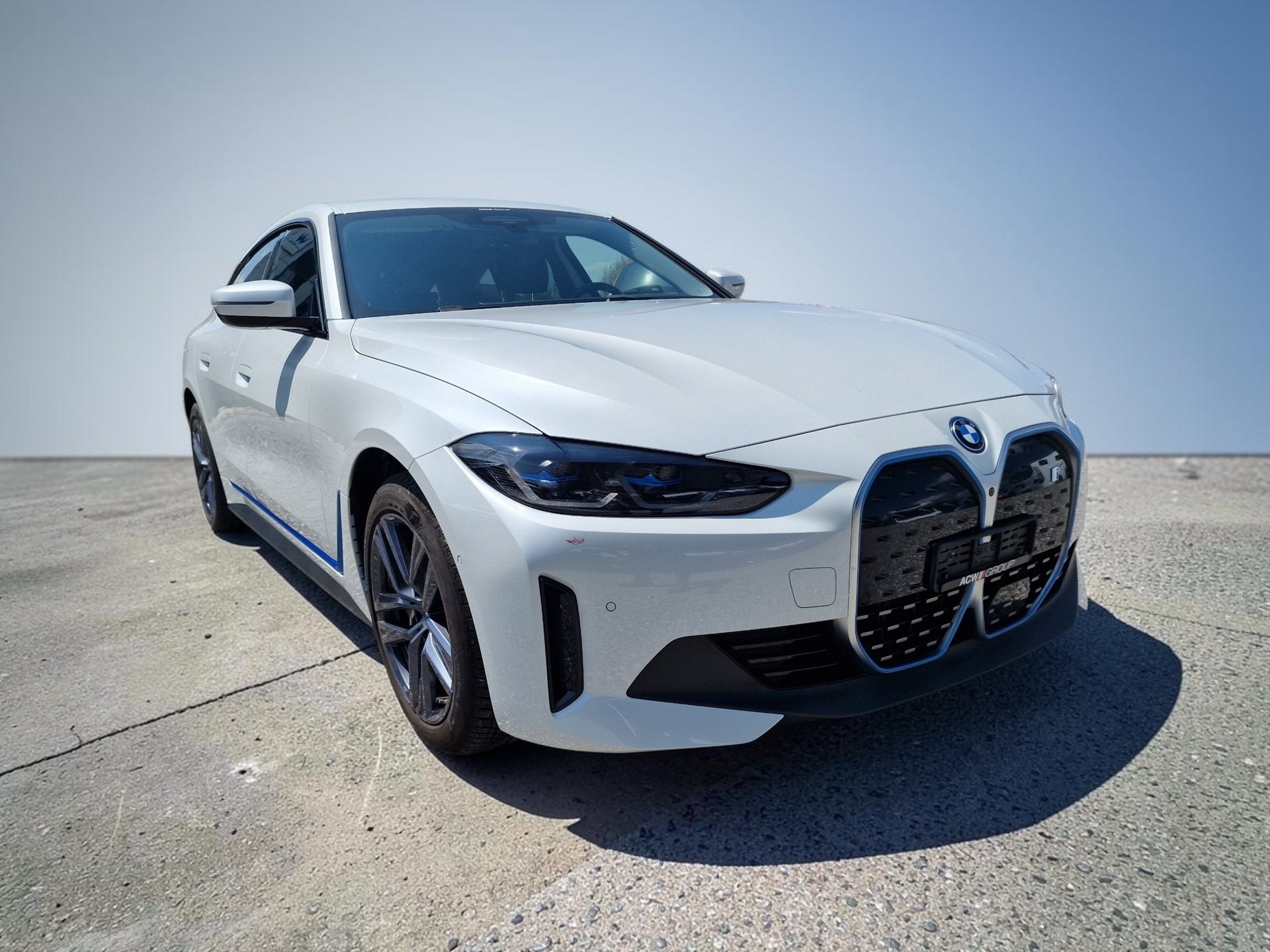 BMW i4 eDrive 40 8x Alu 590km WLTP-image-3