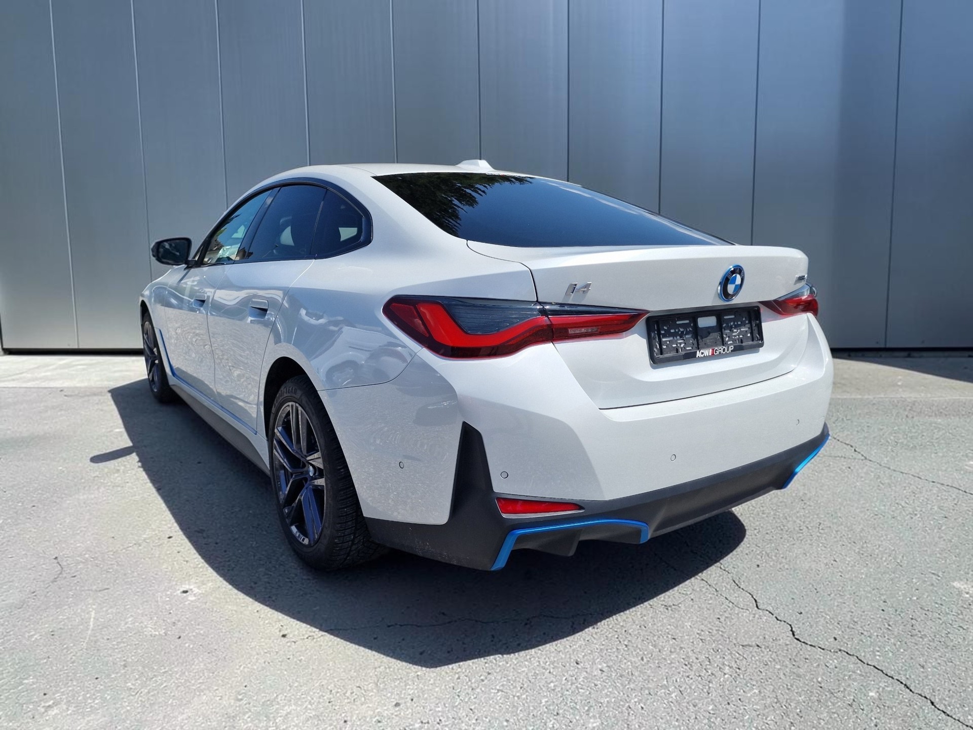BMW i4 eDrive 40 8x Alu 590km WLTP-image-8