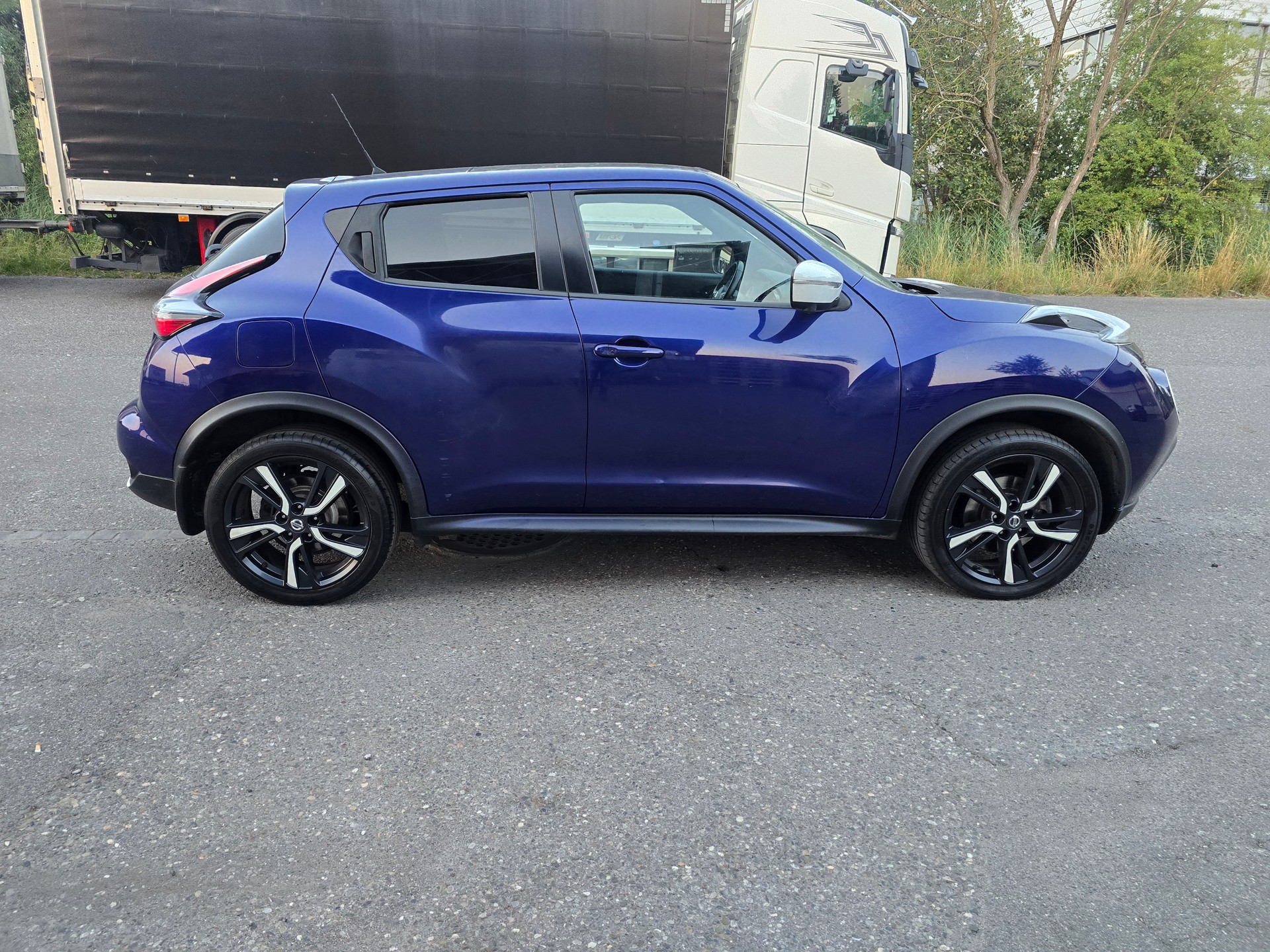 NISSAN Juke 1.6 DIG-T N-Connecta 4x4 Xtronic M-CVT-image-10