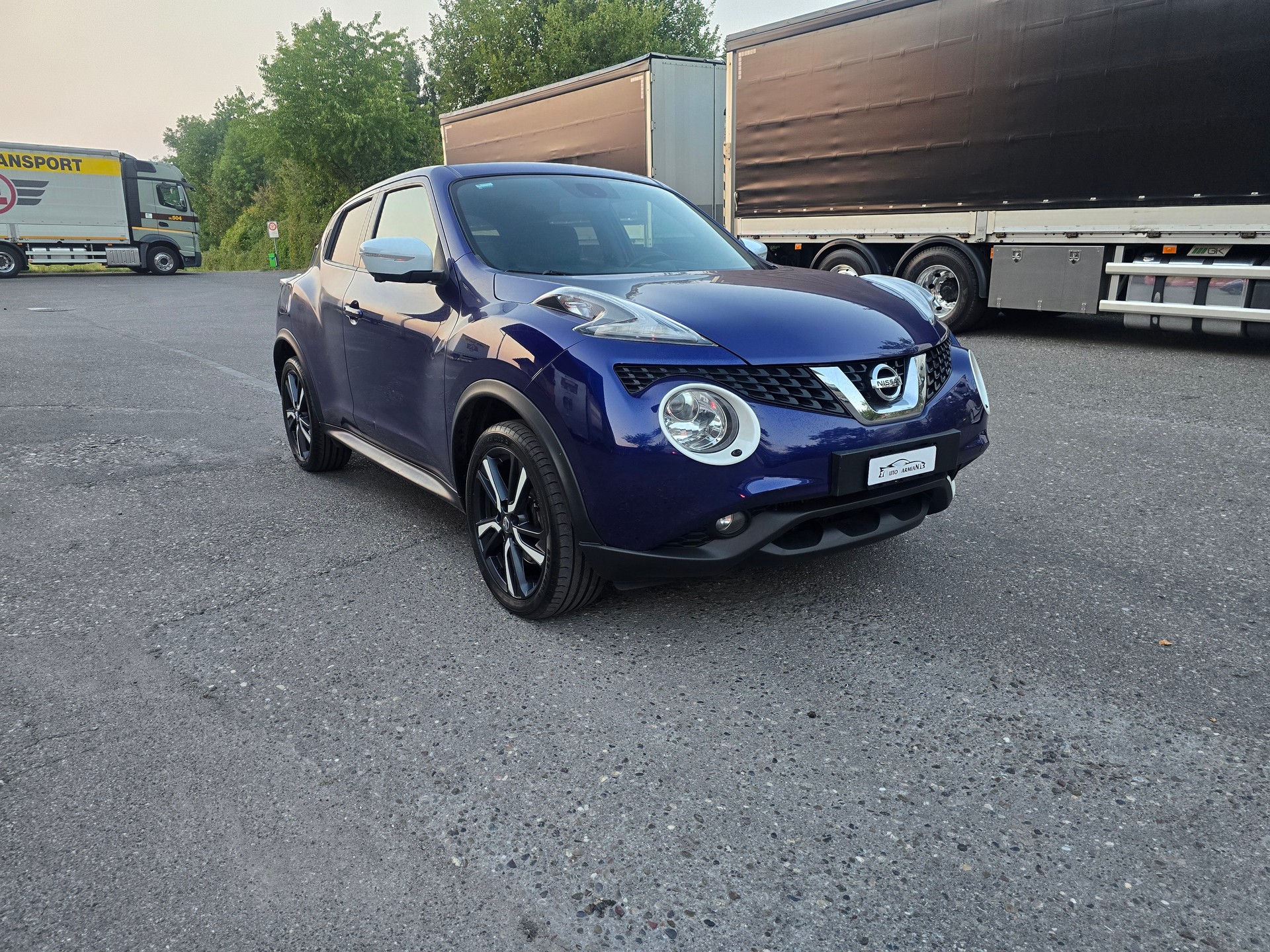 NISSAN Juke 1.6 DIG-T N-Connecta 4x4 Xtronic M-CVT-image-4