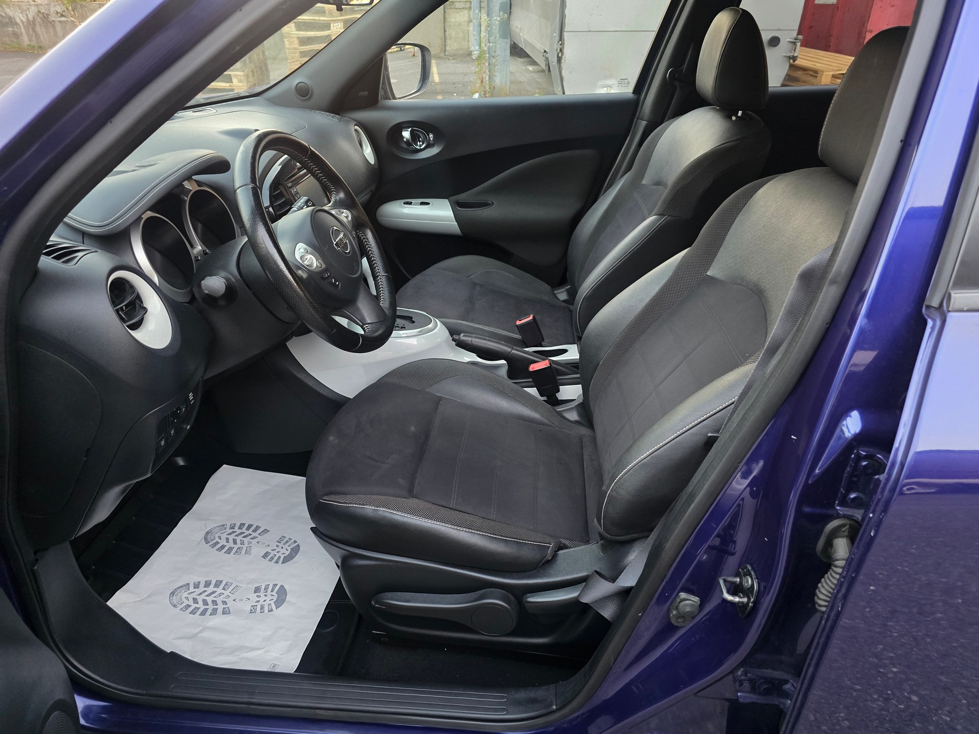NISSAN Juke 1.6 DIG-T N-Connecta 4x4 Xtronic M-CVT-image-12