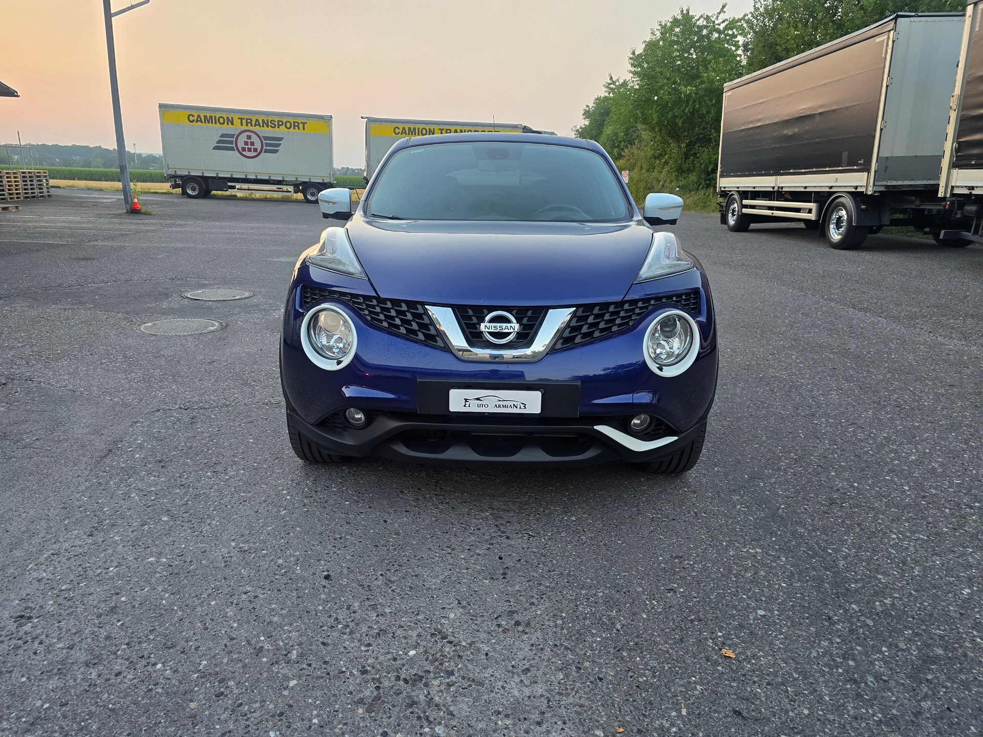 NISSAN Juke 1.6 DIG-T N-Connecta 4x4 Xtronic M-CVT-image-3