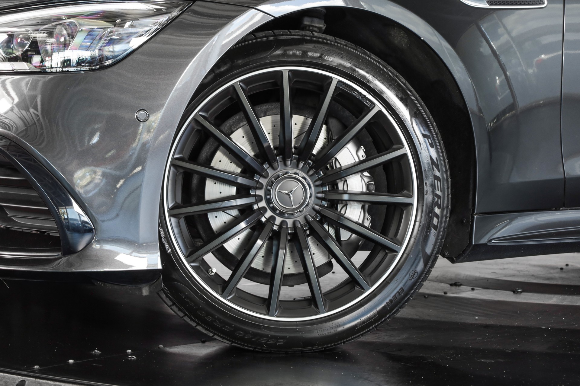 MERCEDES-BENZ AMG GT 4 43 4Matic+ Executive Speedshift MCT-image-9