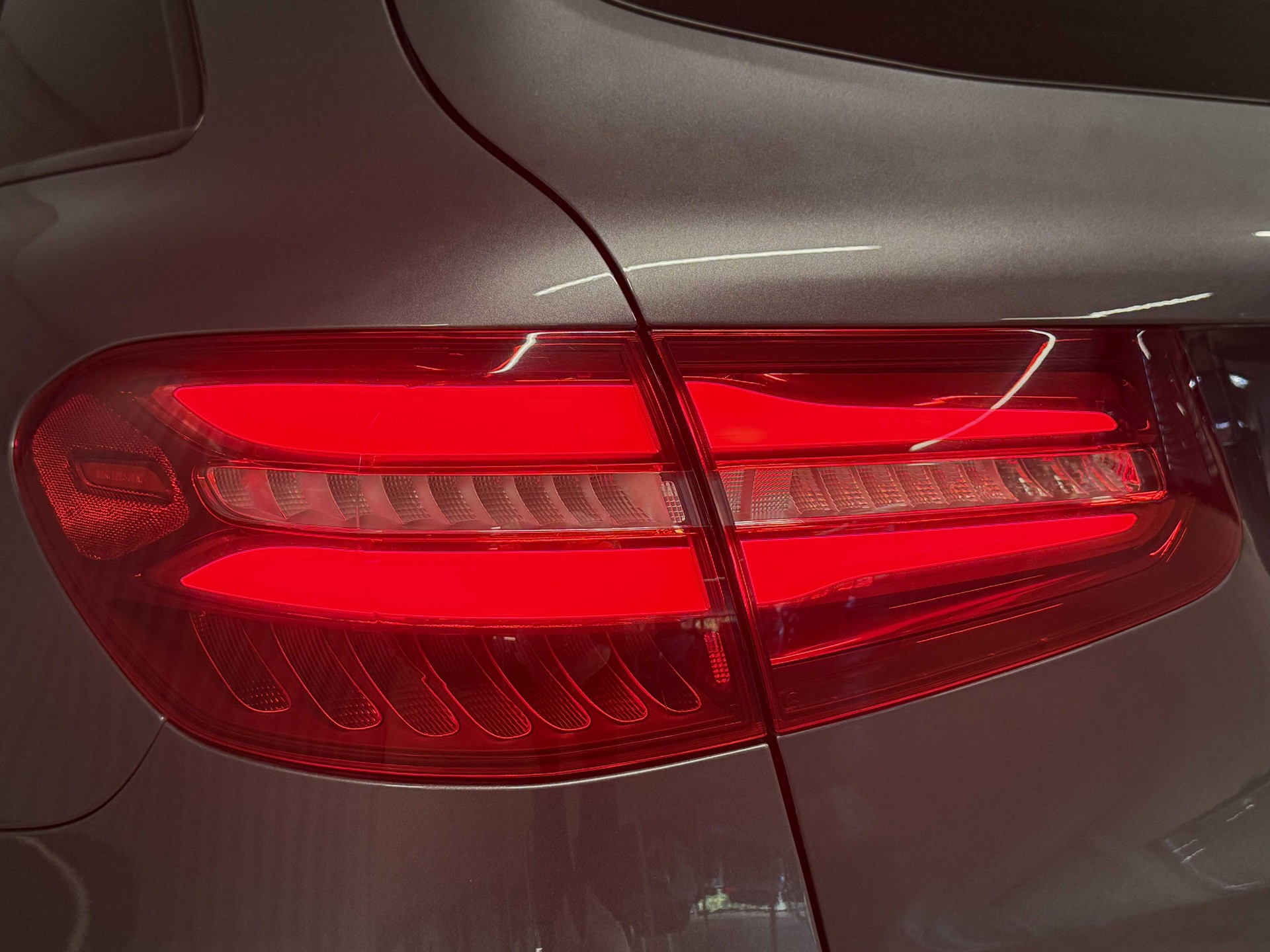 MERCEDES-BENZ GLC 43 AMG 4Matic 9G-Tronic-image-6