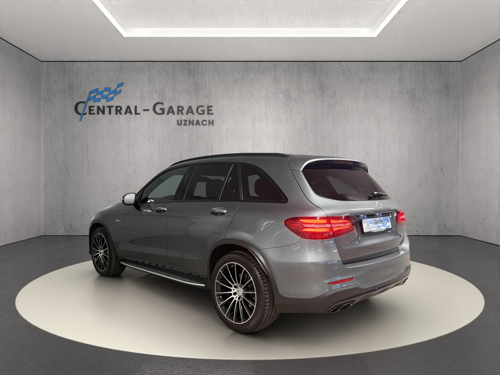 MERCEDES-BENZ GLC 43 AMG 4Matic 9G-Tronic-image-2