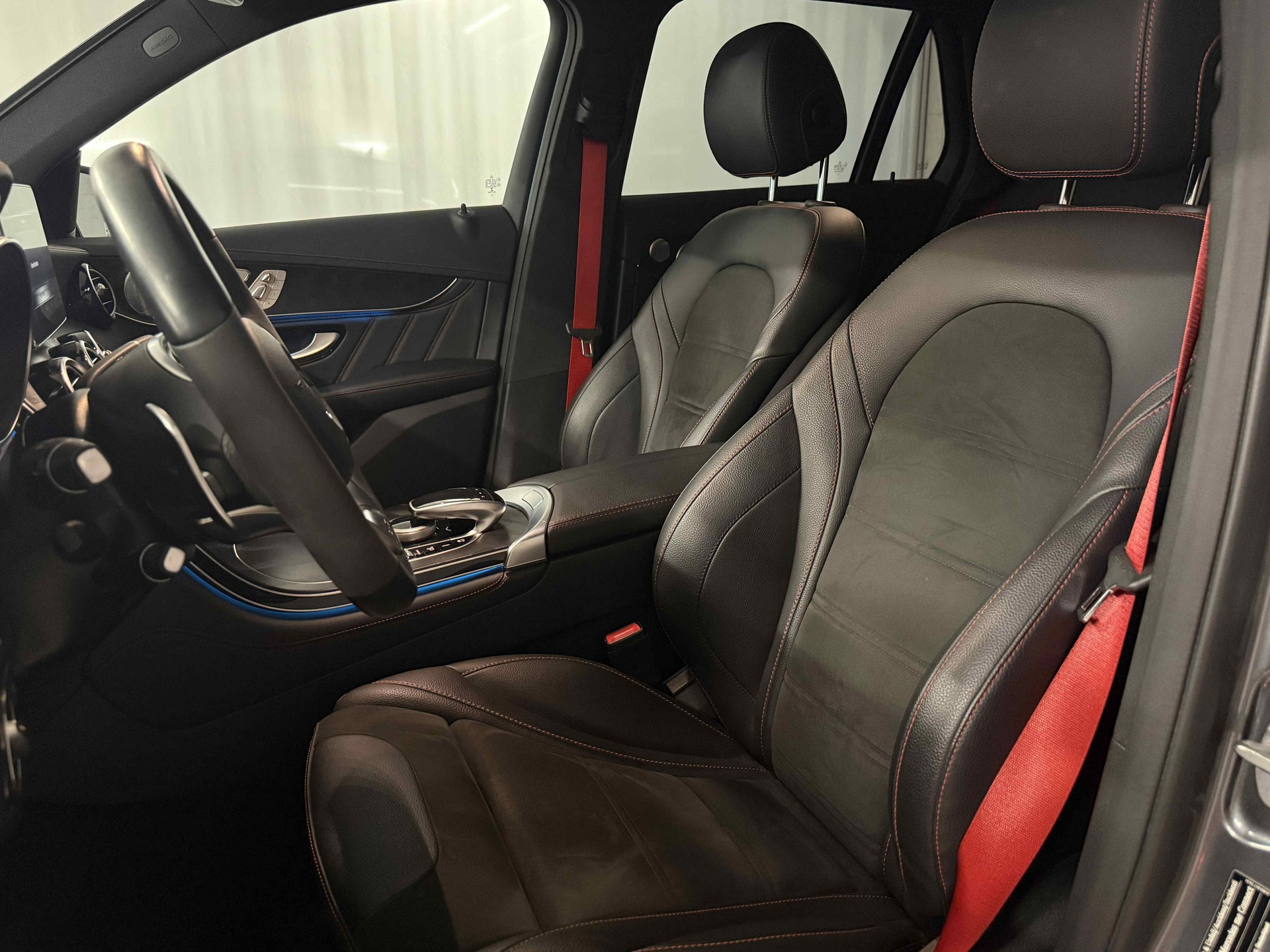MERCEDES-BENZ GLC 43 AMG 4Matic 9G-Tronic-image-12