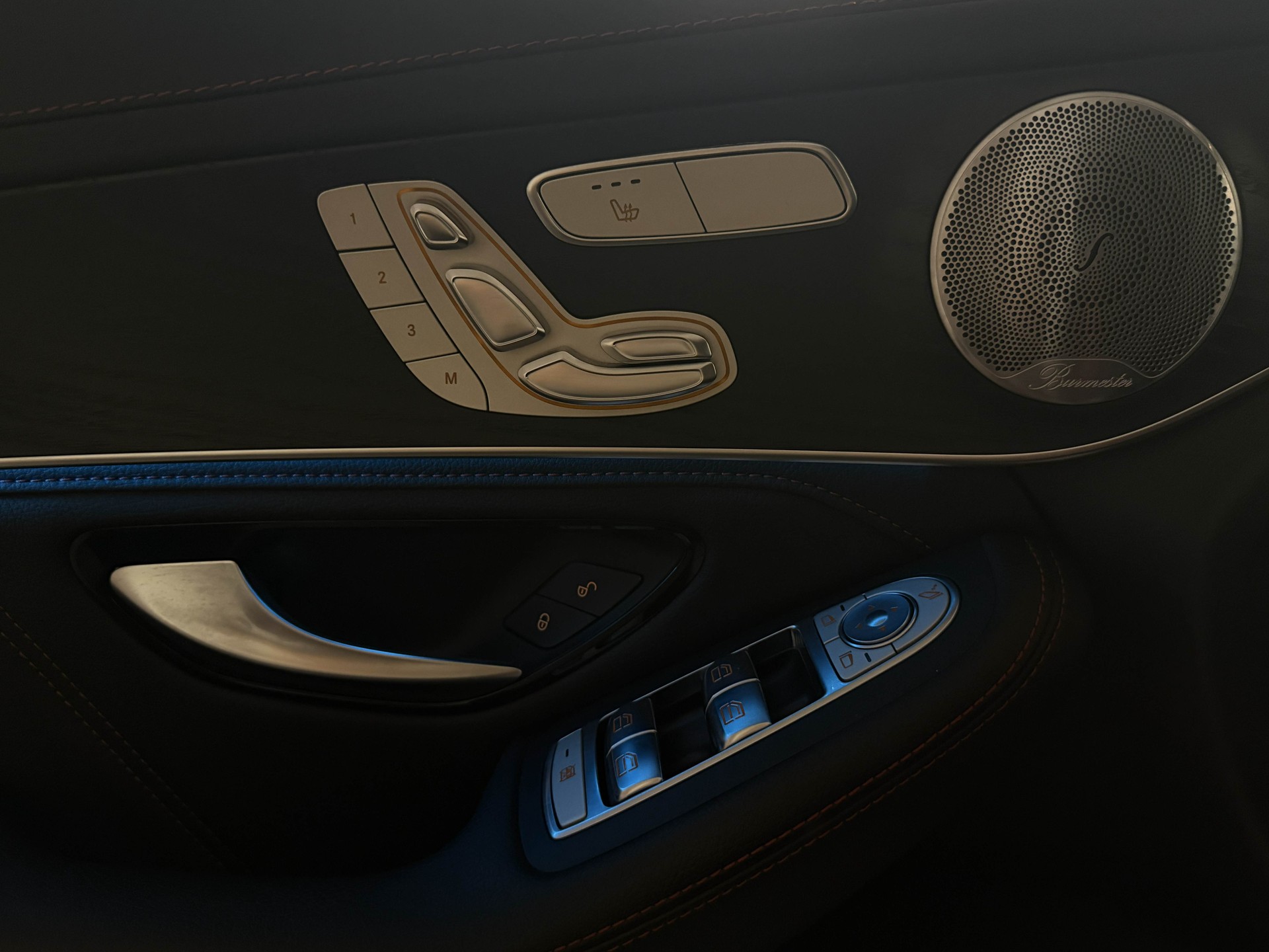 MERCEDES-BENZ GLC 43 AMG 4Matic 9G-Tronic-image-9