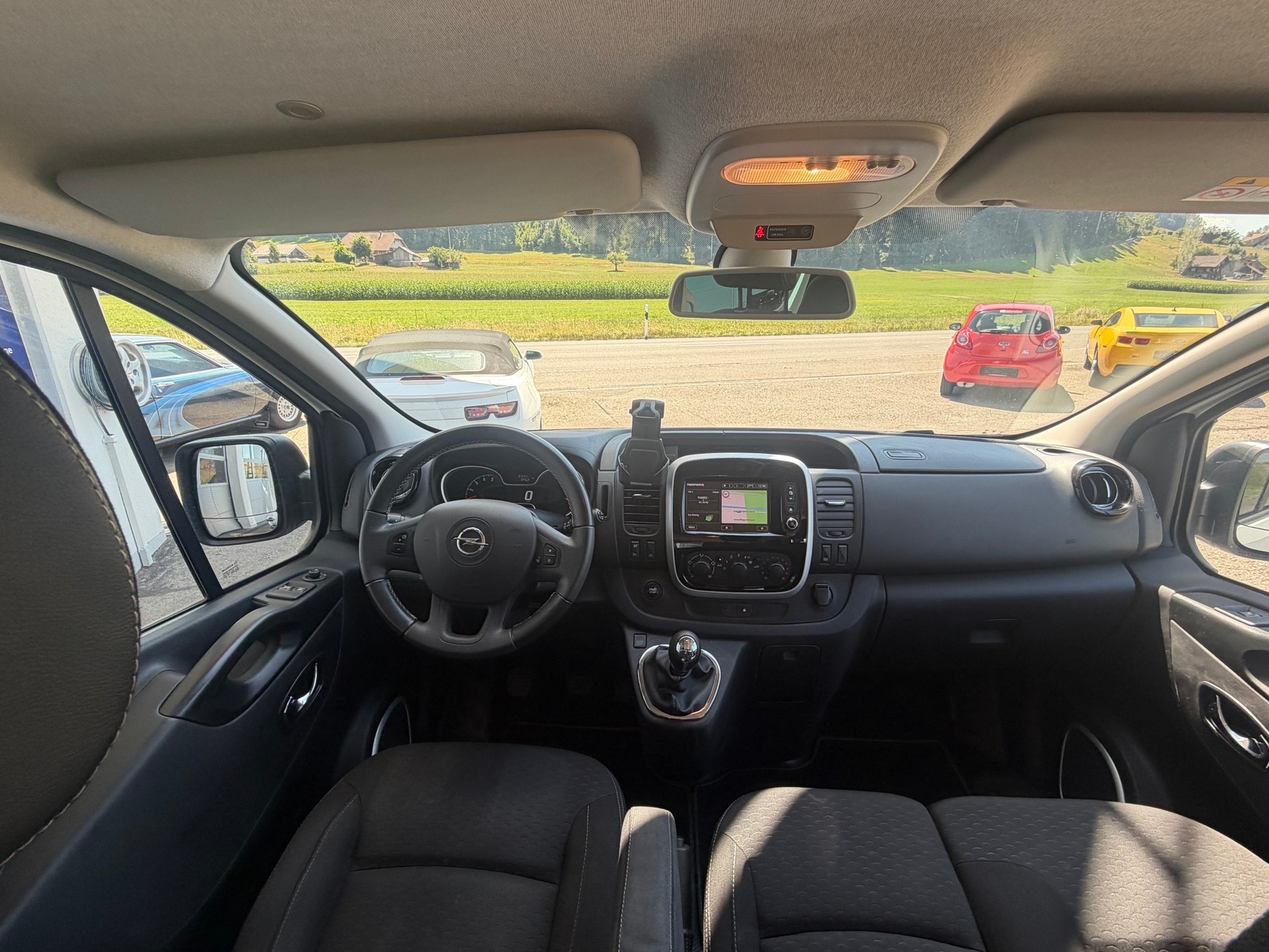 OPEL Vivaro 1.6 CDTI Combi+ 2.7t L1H1-image-6