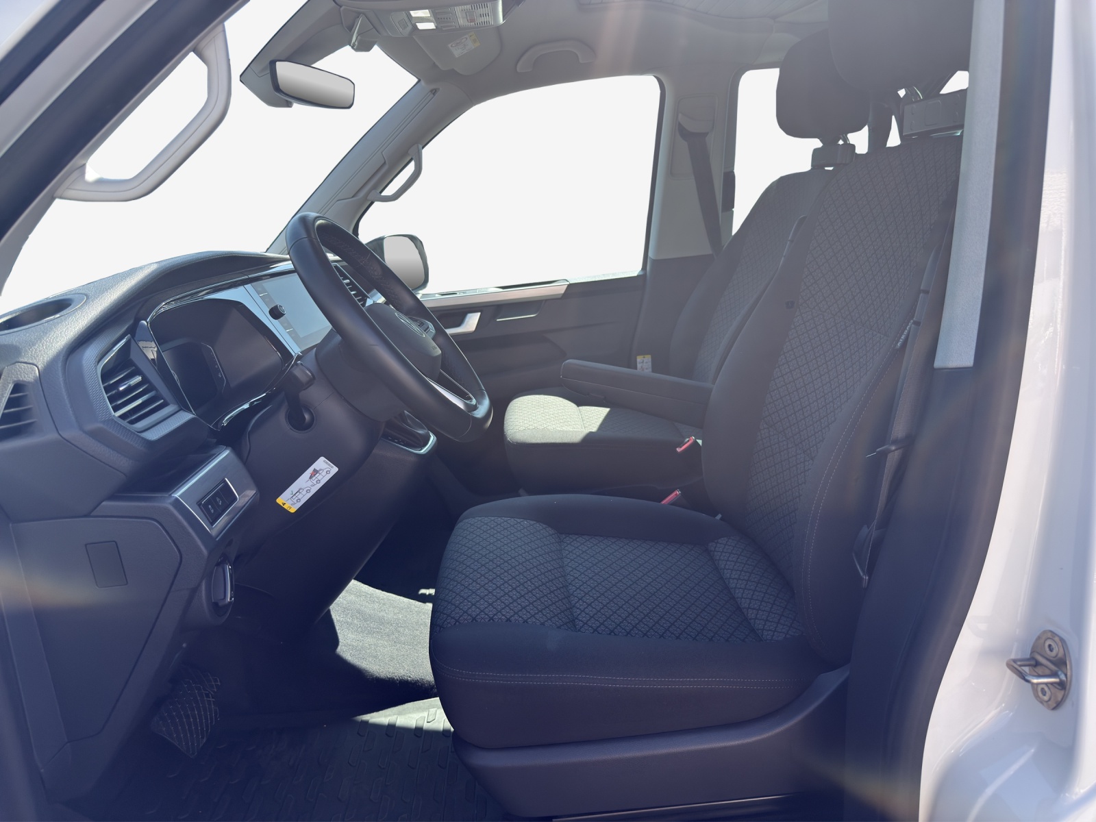 VW T6.1 California 2.0 TDI Beach Liberty 4Motion DSG-image-6