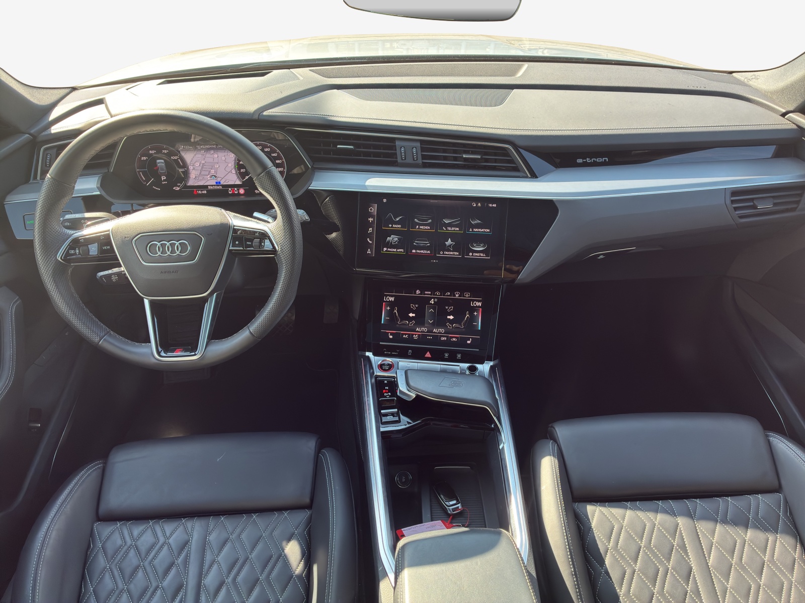 AUDI e-tron S quattro-image-12