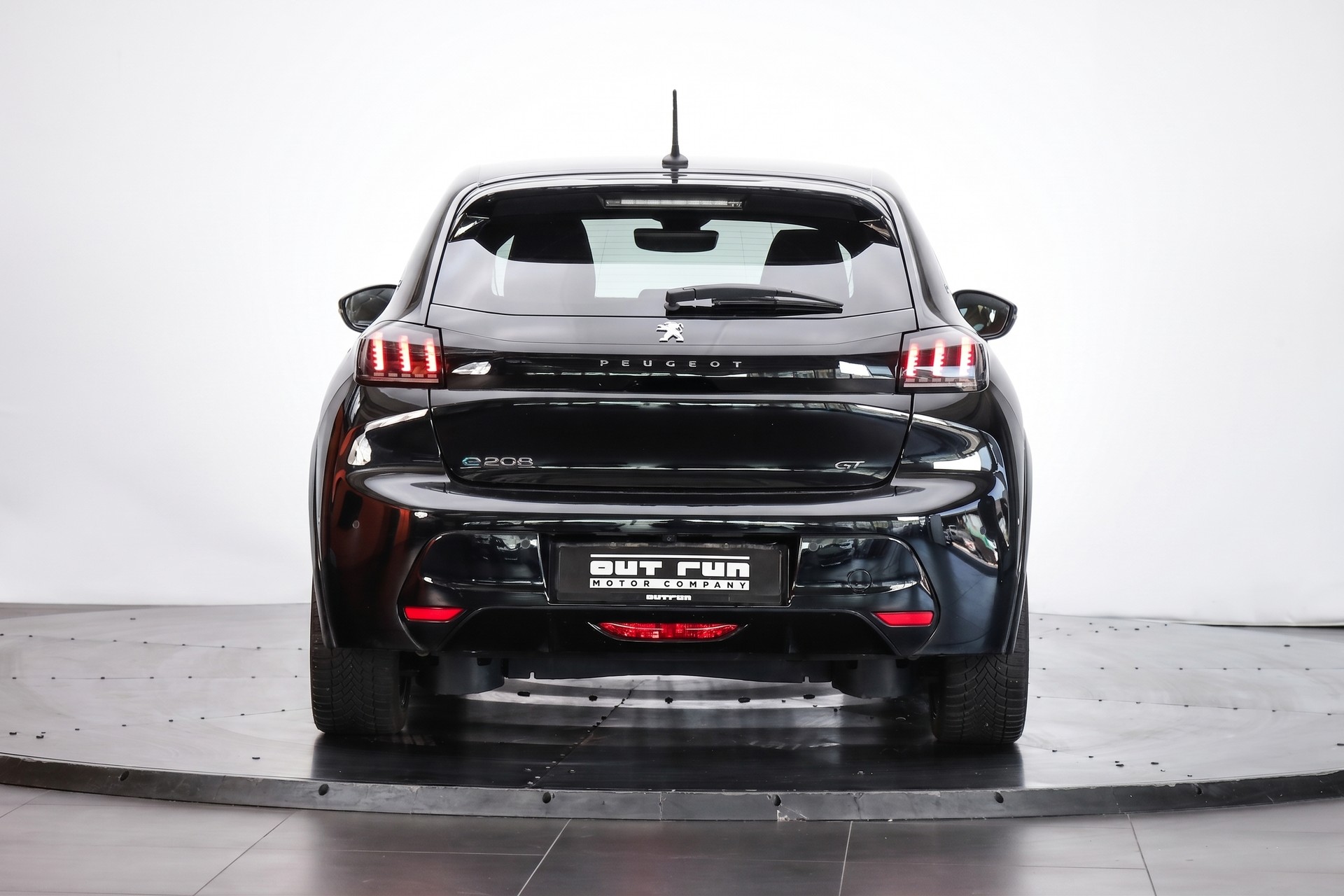 PEUGEOT 208 Elektrik GT-showroom-element-2