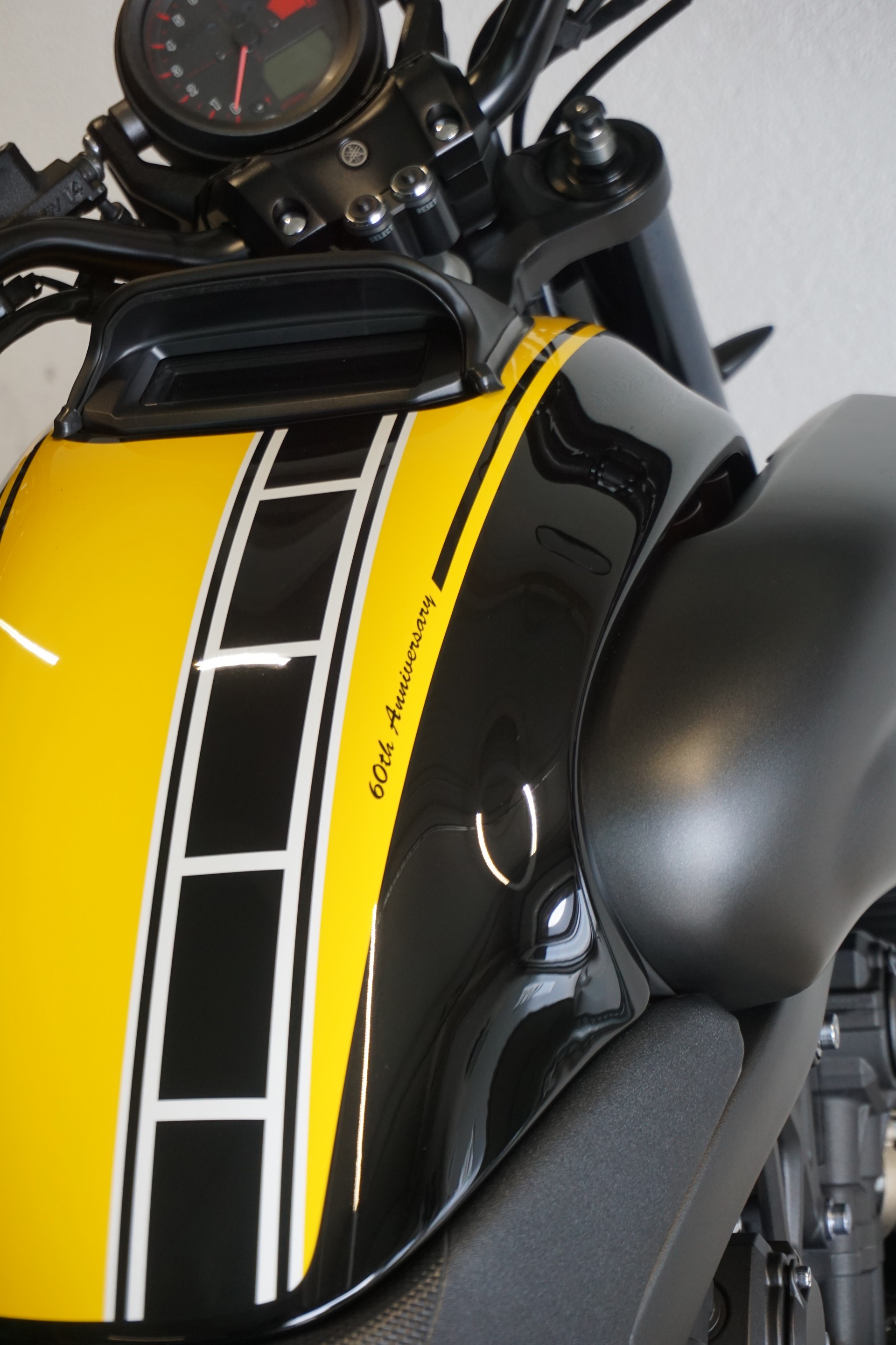 YAMAHA V-MAX 60 Anniversary