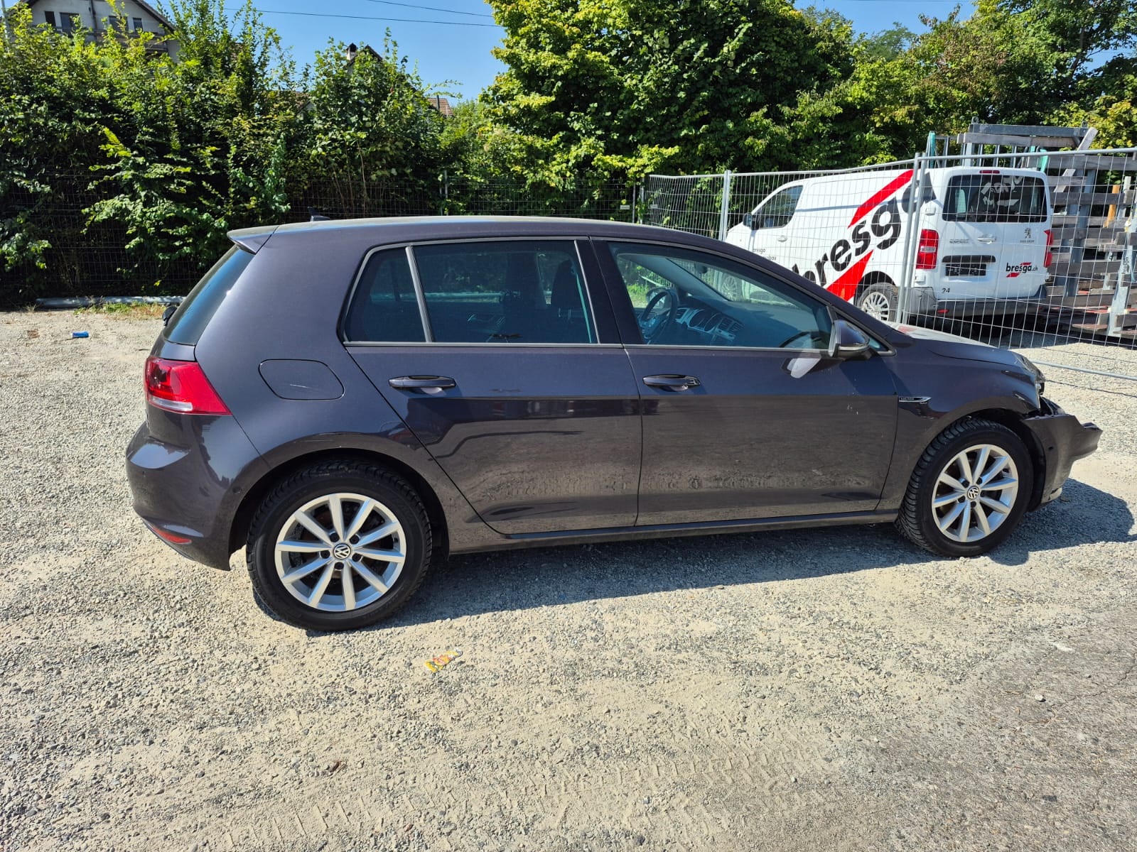 VW Golf 1.2 TSI Lounge-image-3