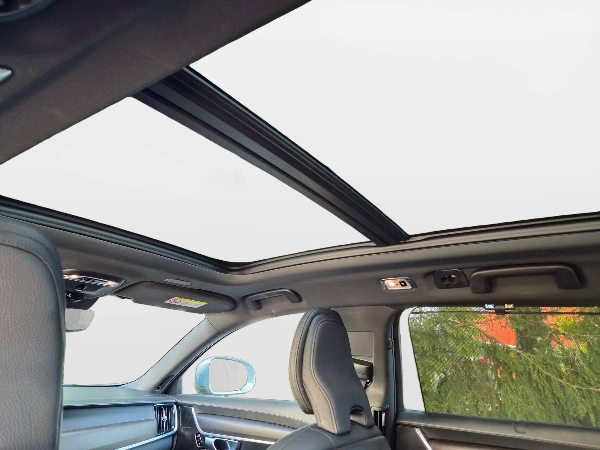 VOLVO V90 Cross Country T5 AWD Geartronic-image-11