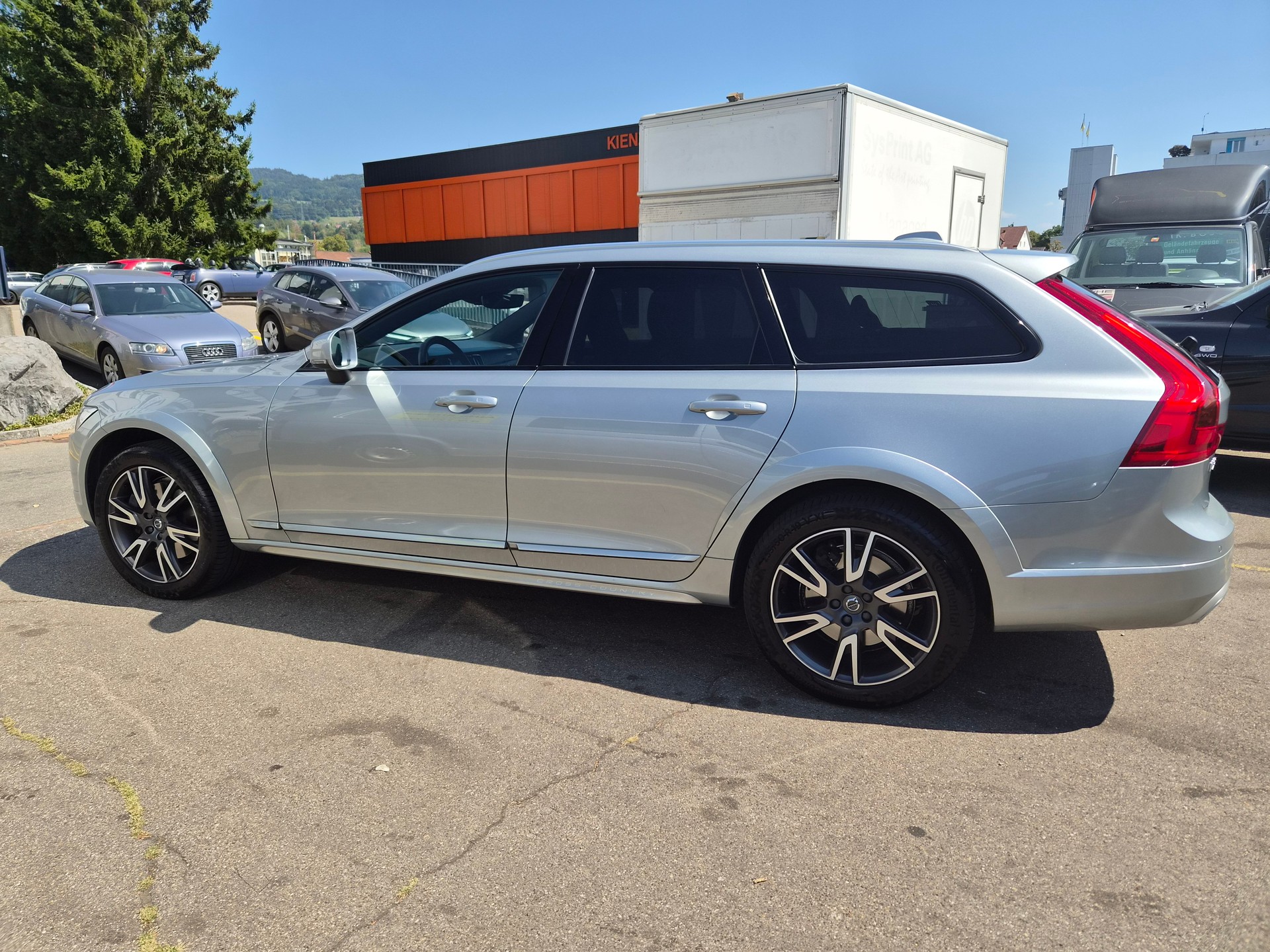 VOLVO V90 Cross Country T5 AWD Geartronic-showroom-element-3