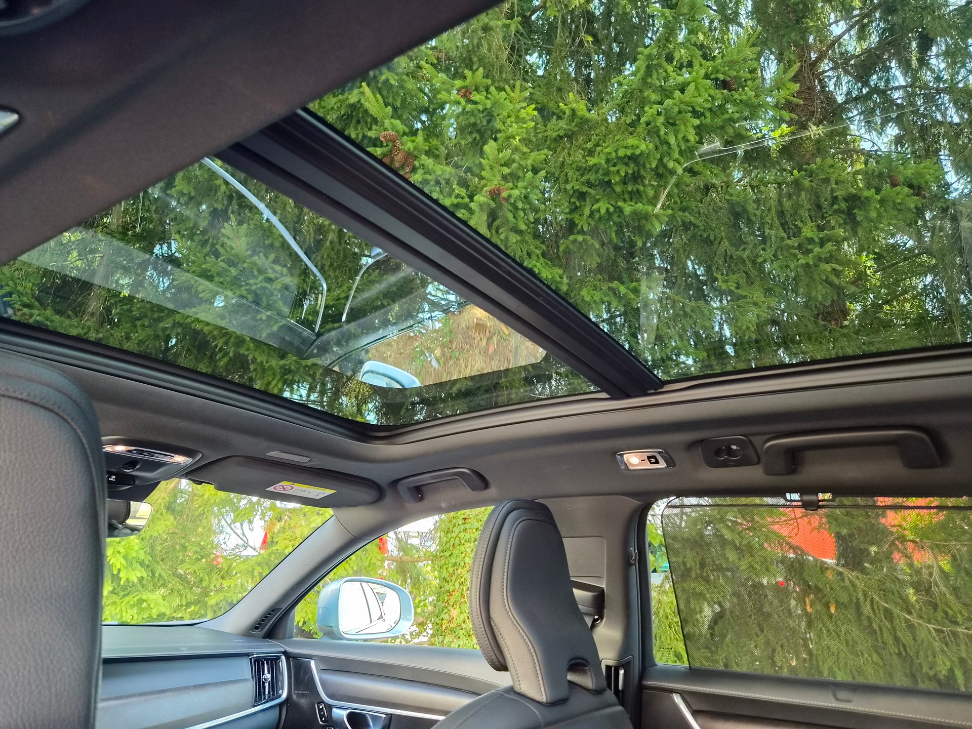 VOLVO V90 Cross Country T5 AWD Geartronic-image-11
