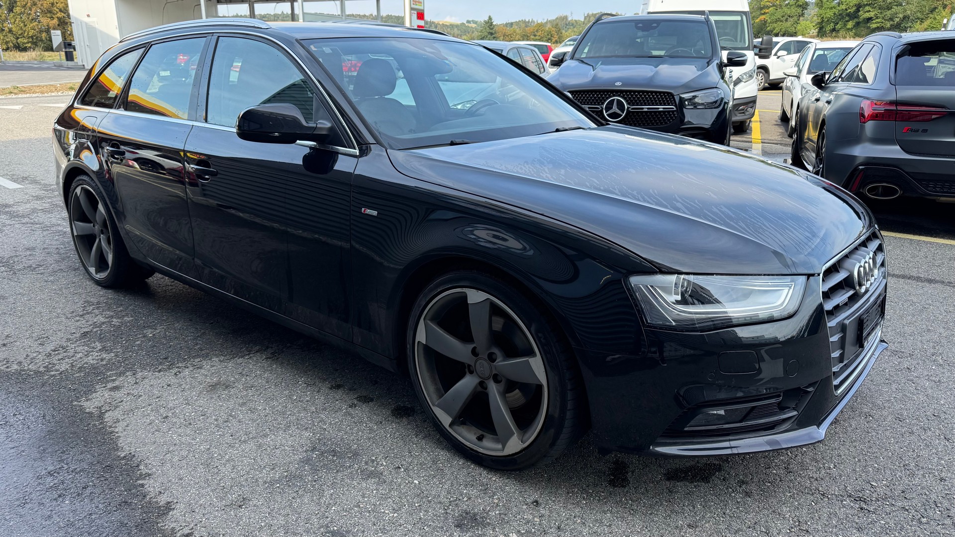 AUDI A4 Avant 2.0 TDI quattro S-tronic-image-6