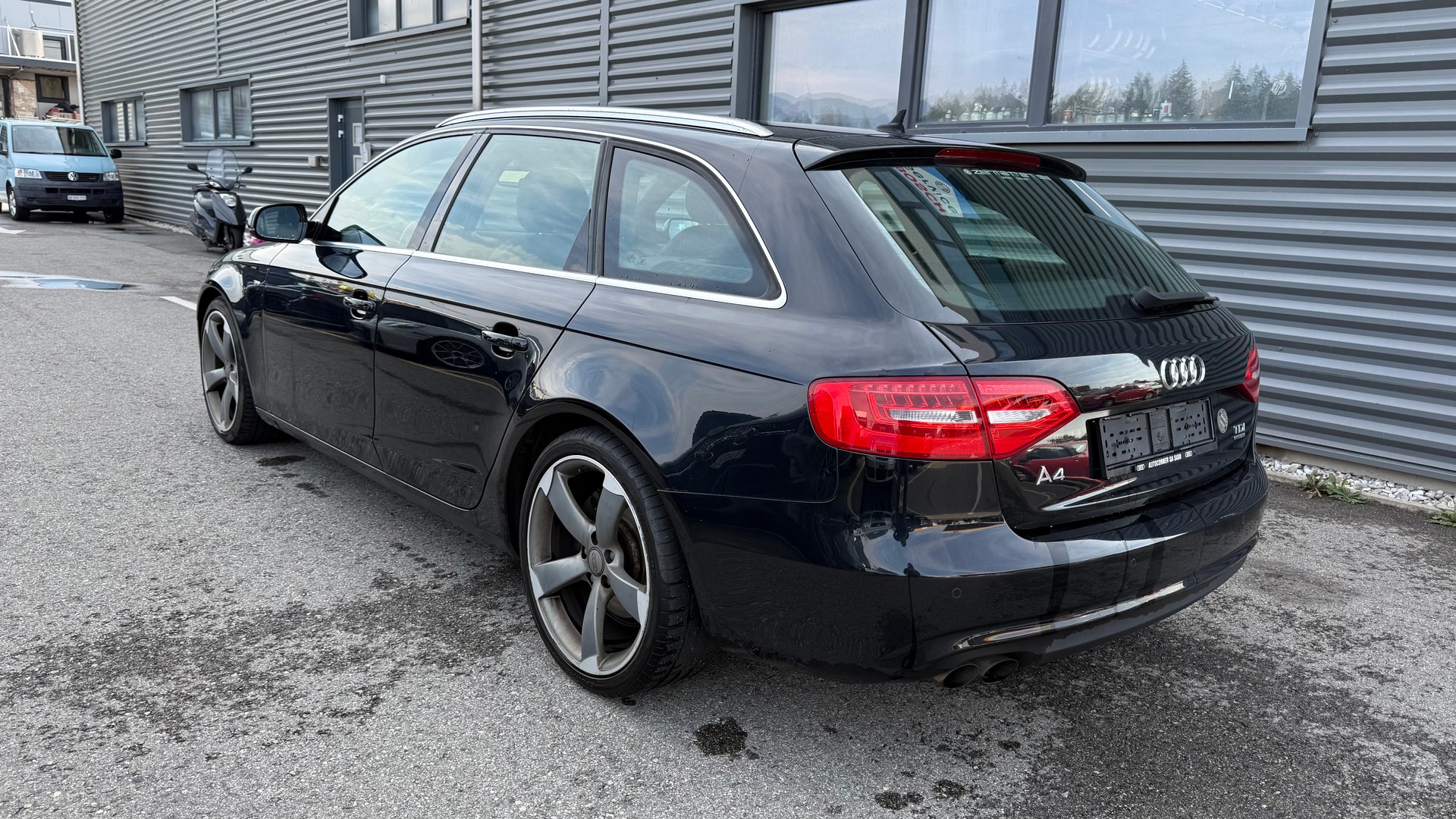AUDI A4 Avant 2.0 TDI quattro S-tronic-image-3