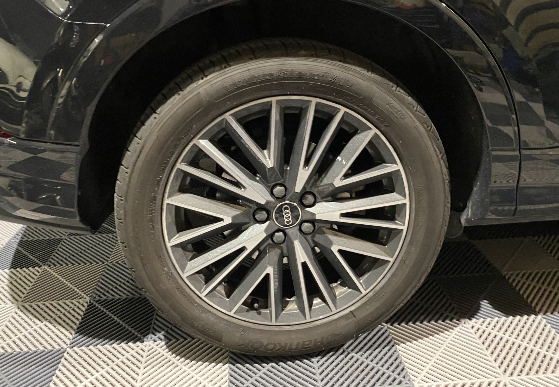 AUDI Q3 Sportback 40 TFSI S line quattro S-tronic-image-7