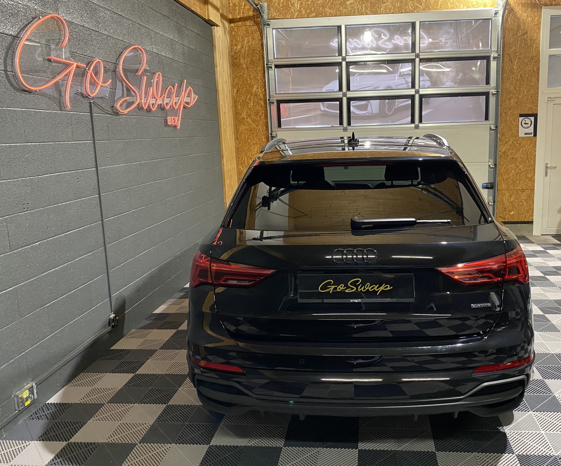 AUDI Q3 Sportback 40 TFSI S line quattro S-tronic-image-5