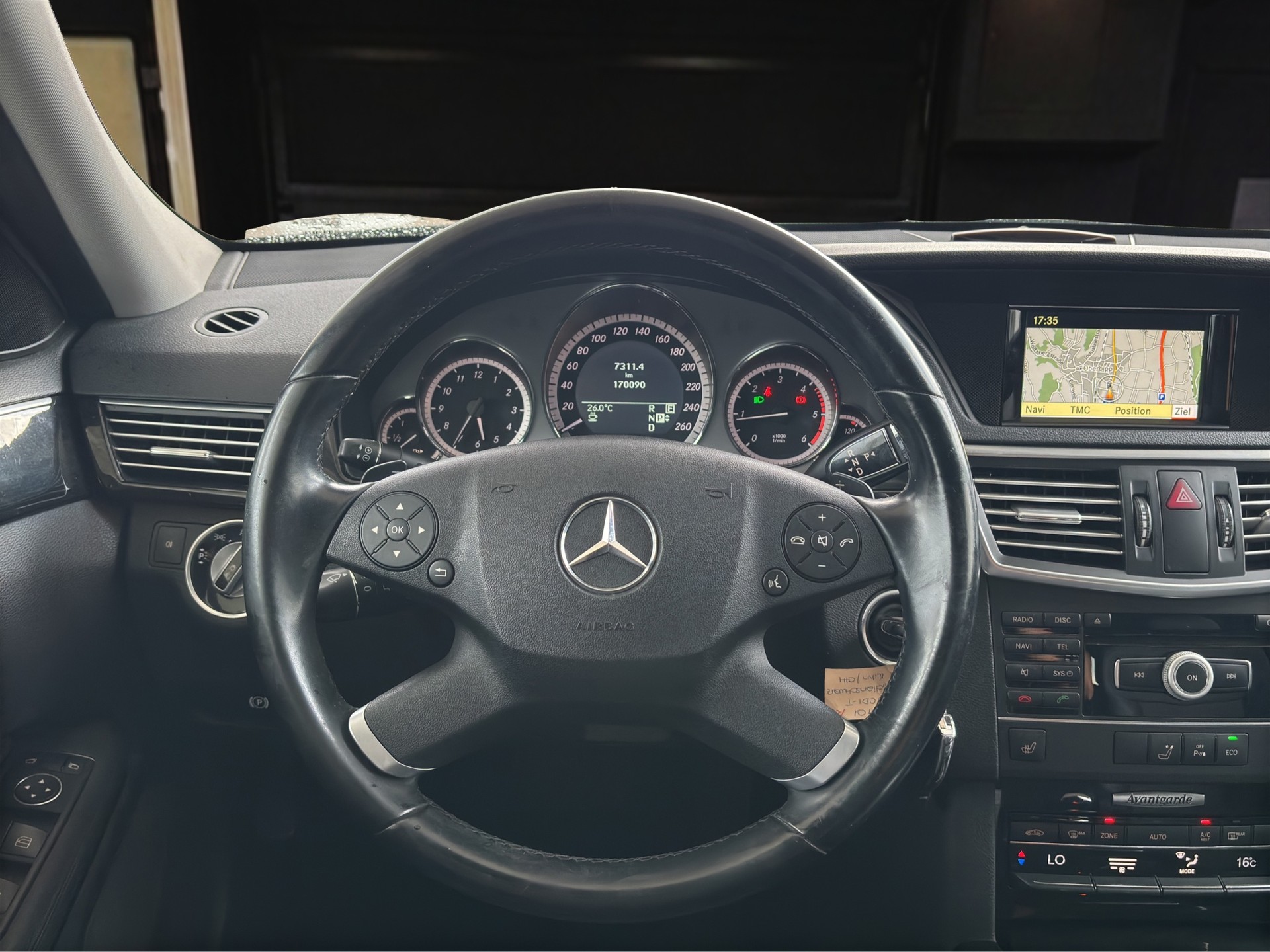 MERCEDES-BENZ E 250 CDI BlueEF Avantgarde Kombi-image-11