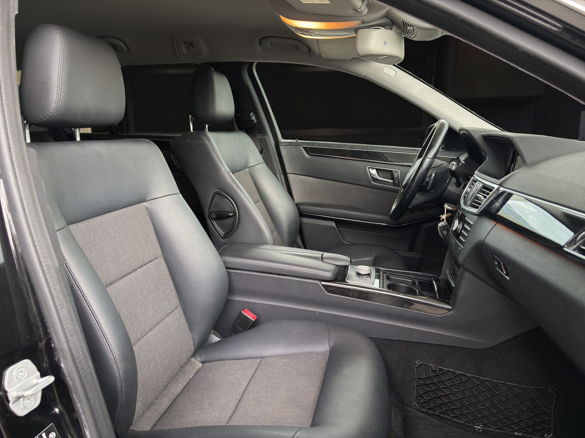 MERCEDES-BENZ E 250 CDI BlueEF Avantgarde Kombi-image-9