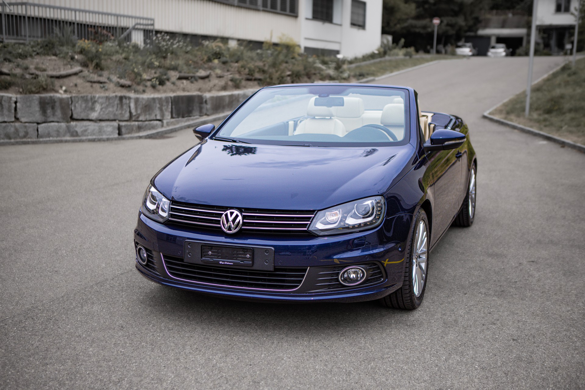 VW Eos 2.0 TSI DSG-image-2