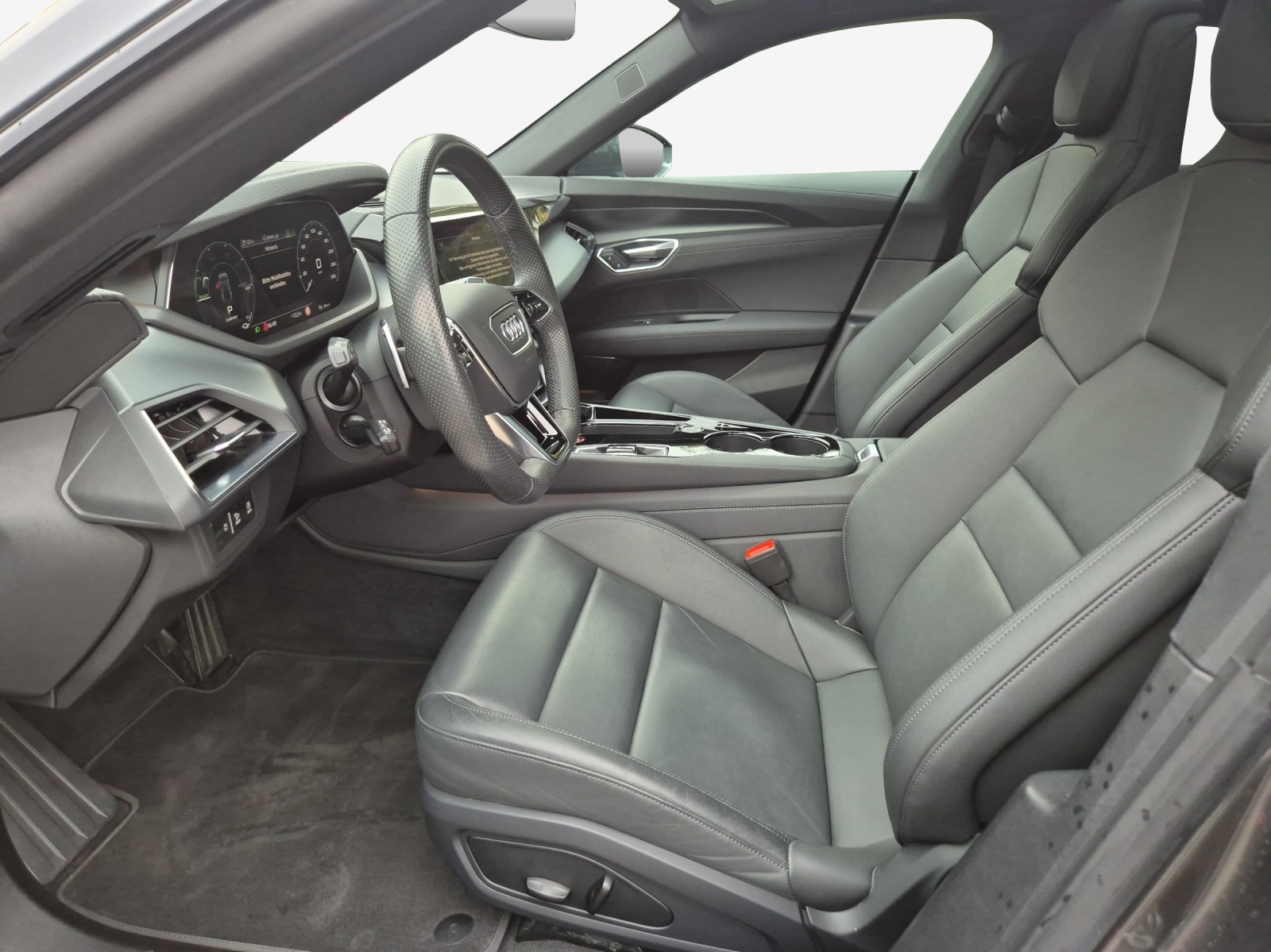 AUDI e-tron GT quattro-image-8