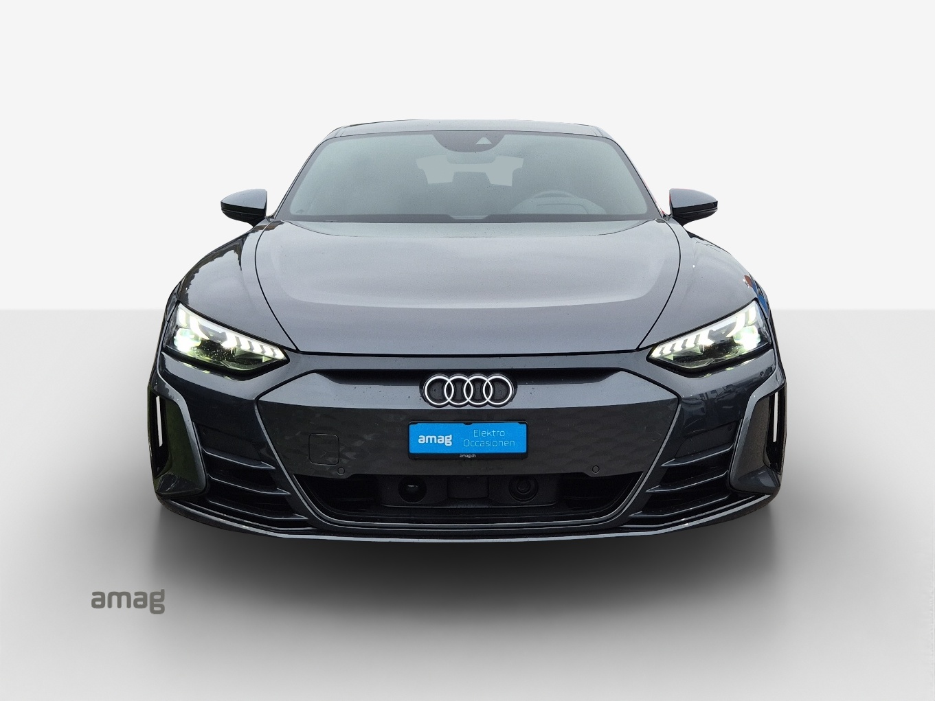 AUDI e-tron GT quattro-image-7
