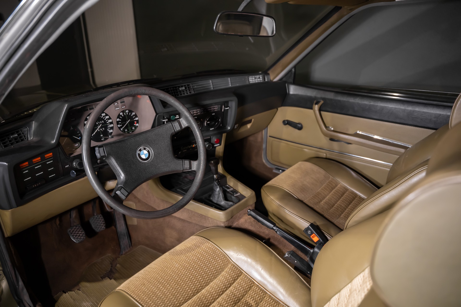 BMW 630 CS-image-14