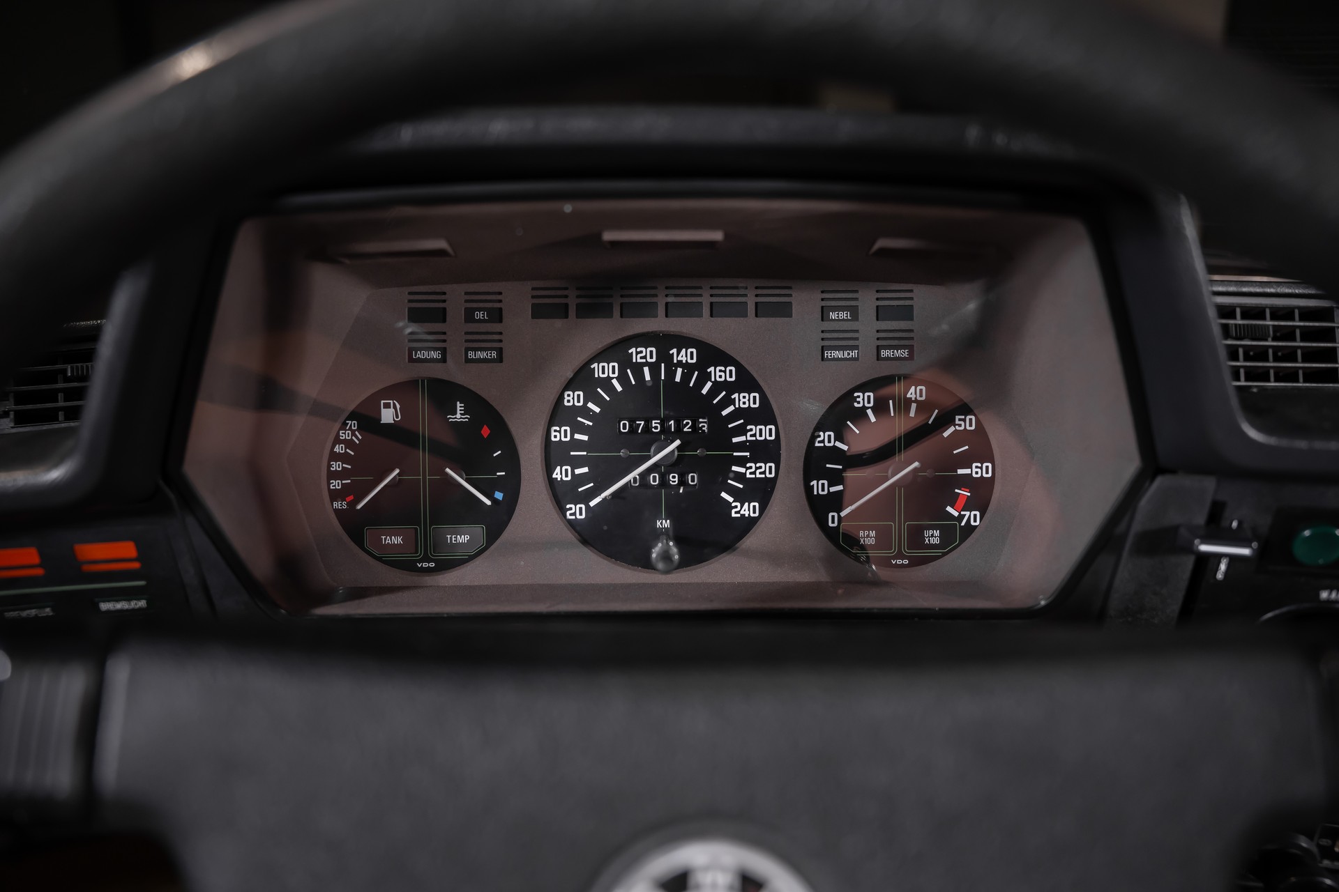 BMW 630 CS-image-22