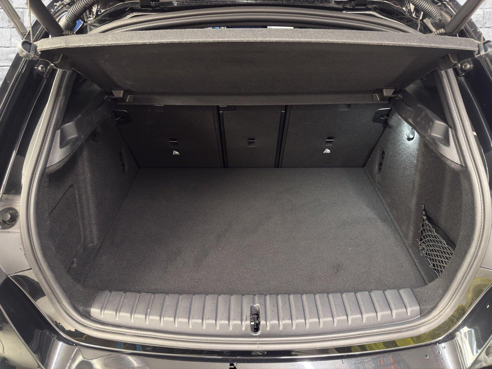 BMW 120d-image-16