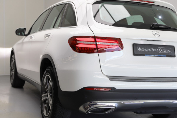 MERCEDES-BENZ GLC 250 d 4Matic-image-3