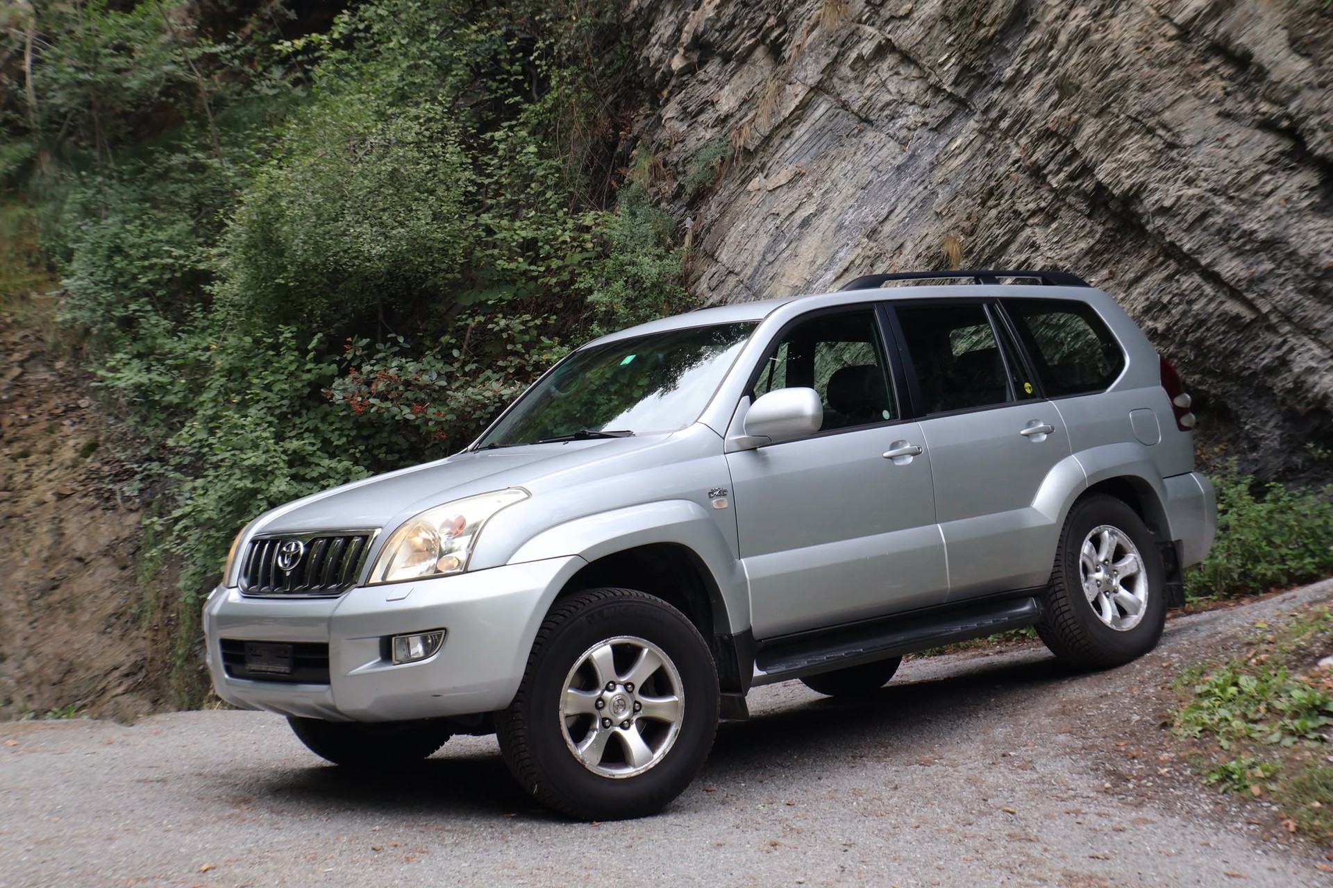 TOYOTA Land Cruiser 3.0 TD Linea Sol-image-1