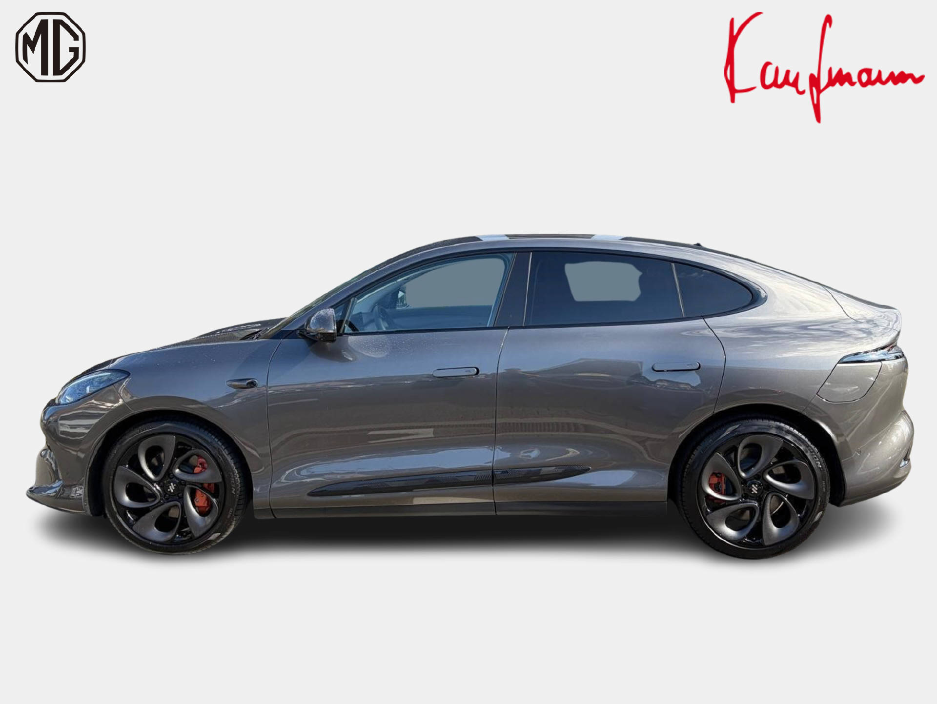 MG IM6 100 kWh Performance 21 4WD-image-7