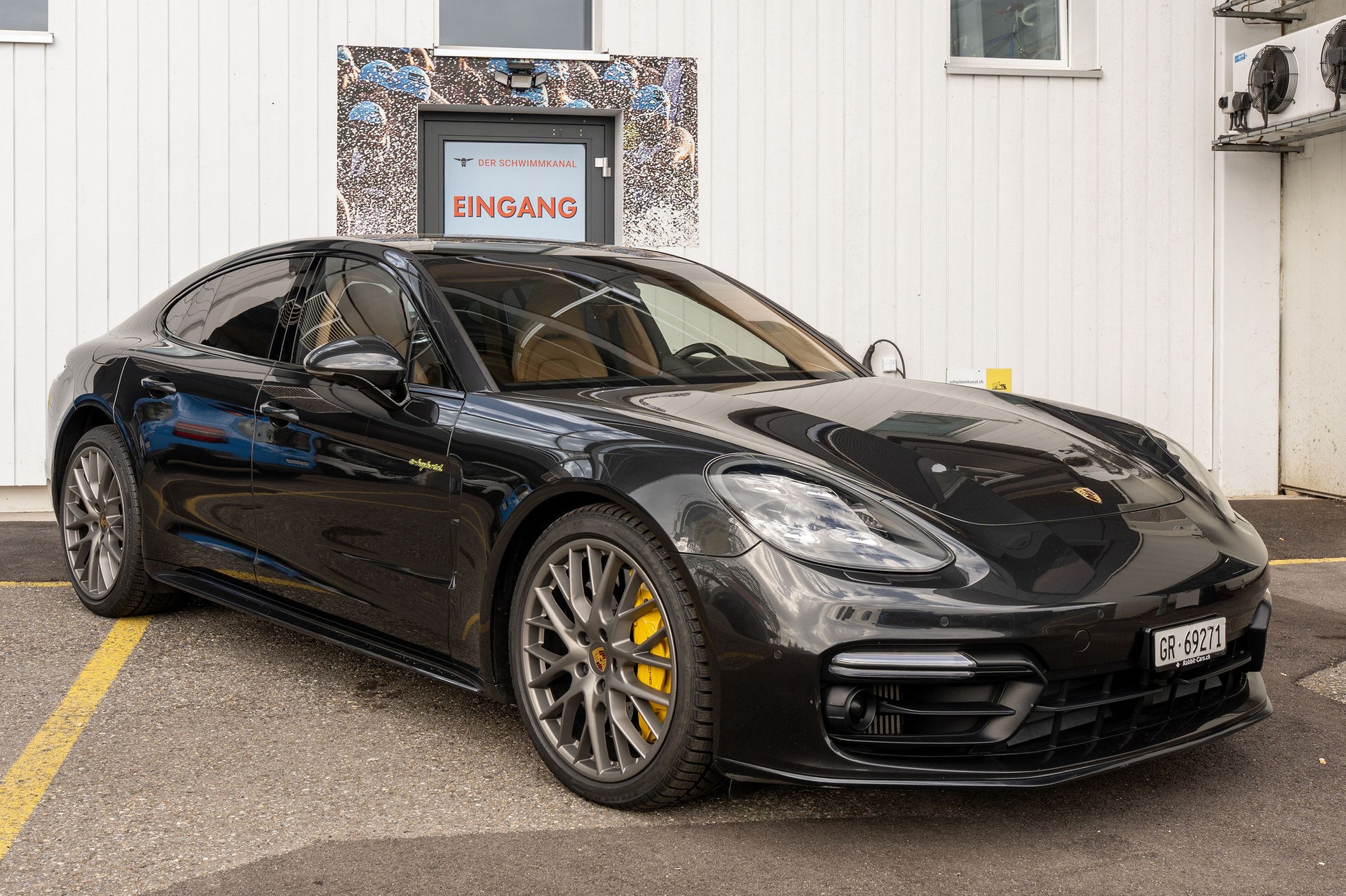 PORSCHE 4.0 V8 Turbo S E-Hybrid-image-0