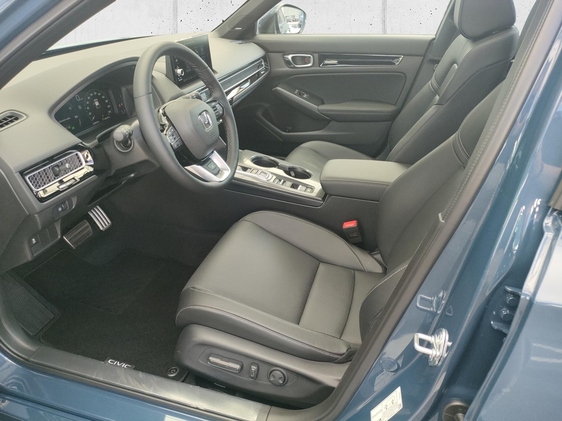 HONDA Civic 2.0 i-MMD Advance-image-8