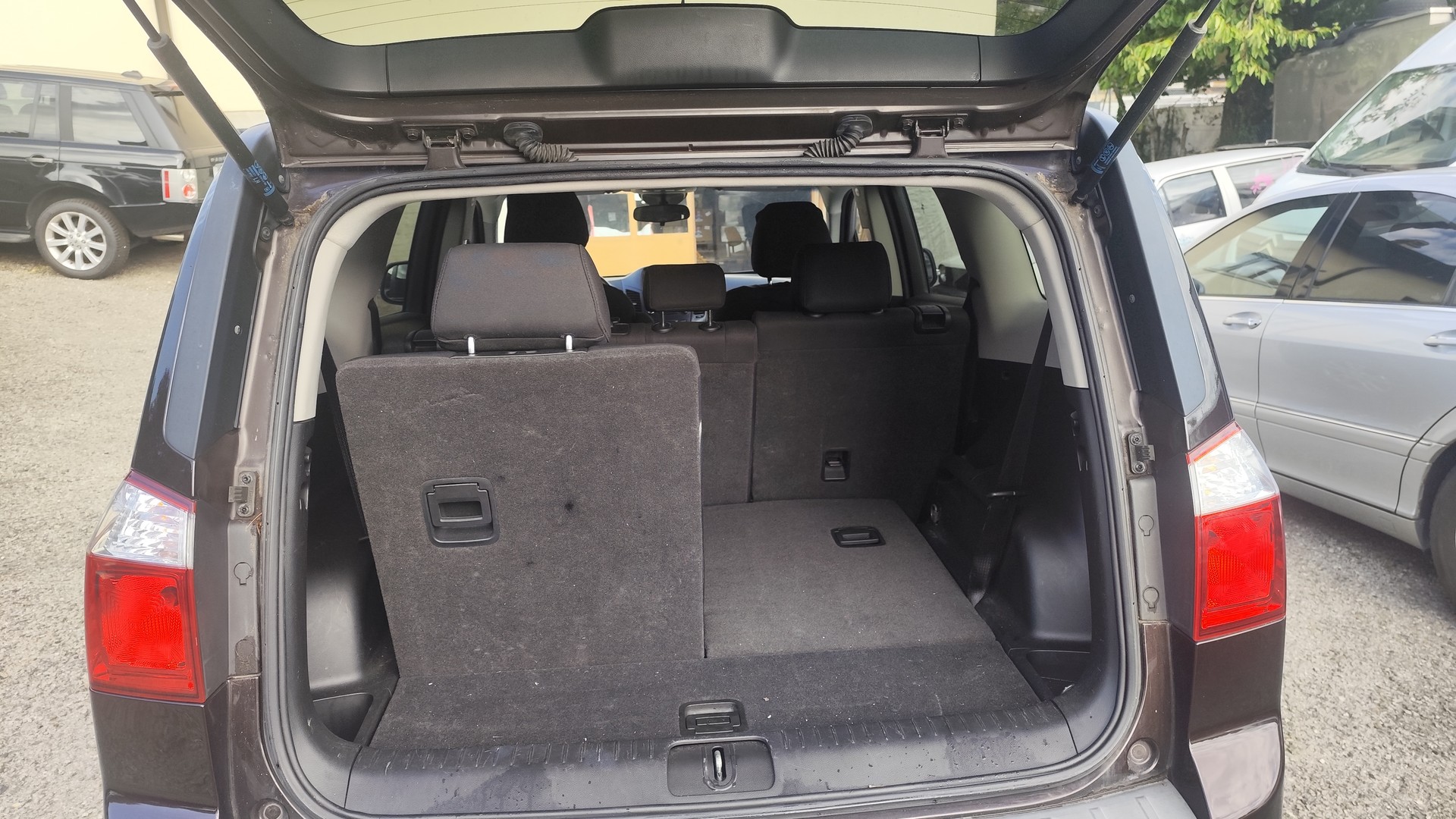 CHEVROLET Orlando 2.0 VCDi LT-image-8