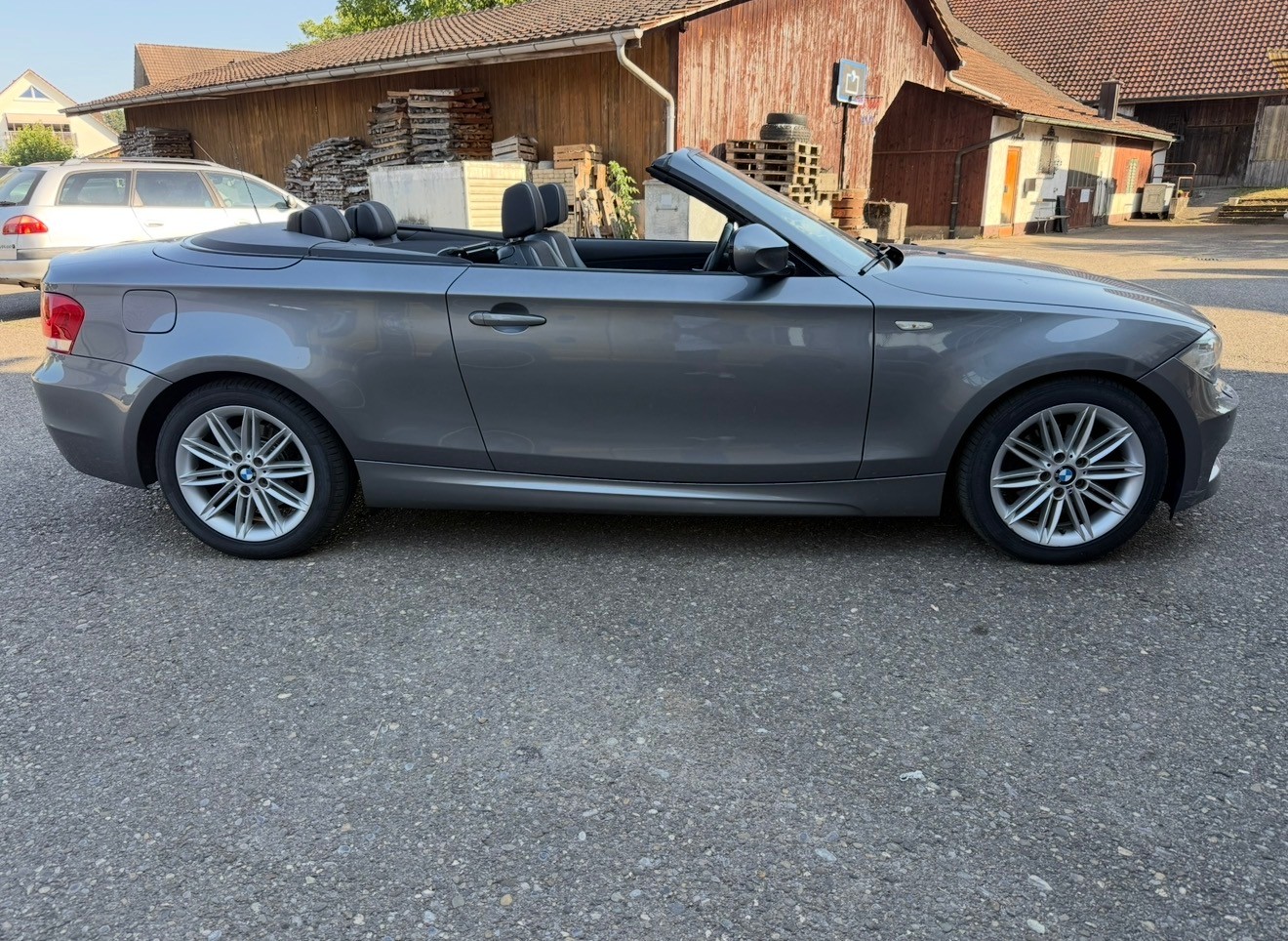 BMW 118i Cabrio Steptronic-image-3