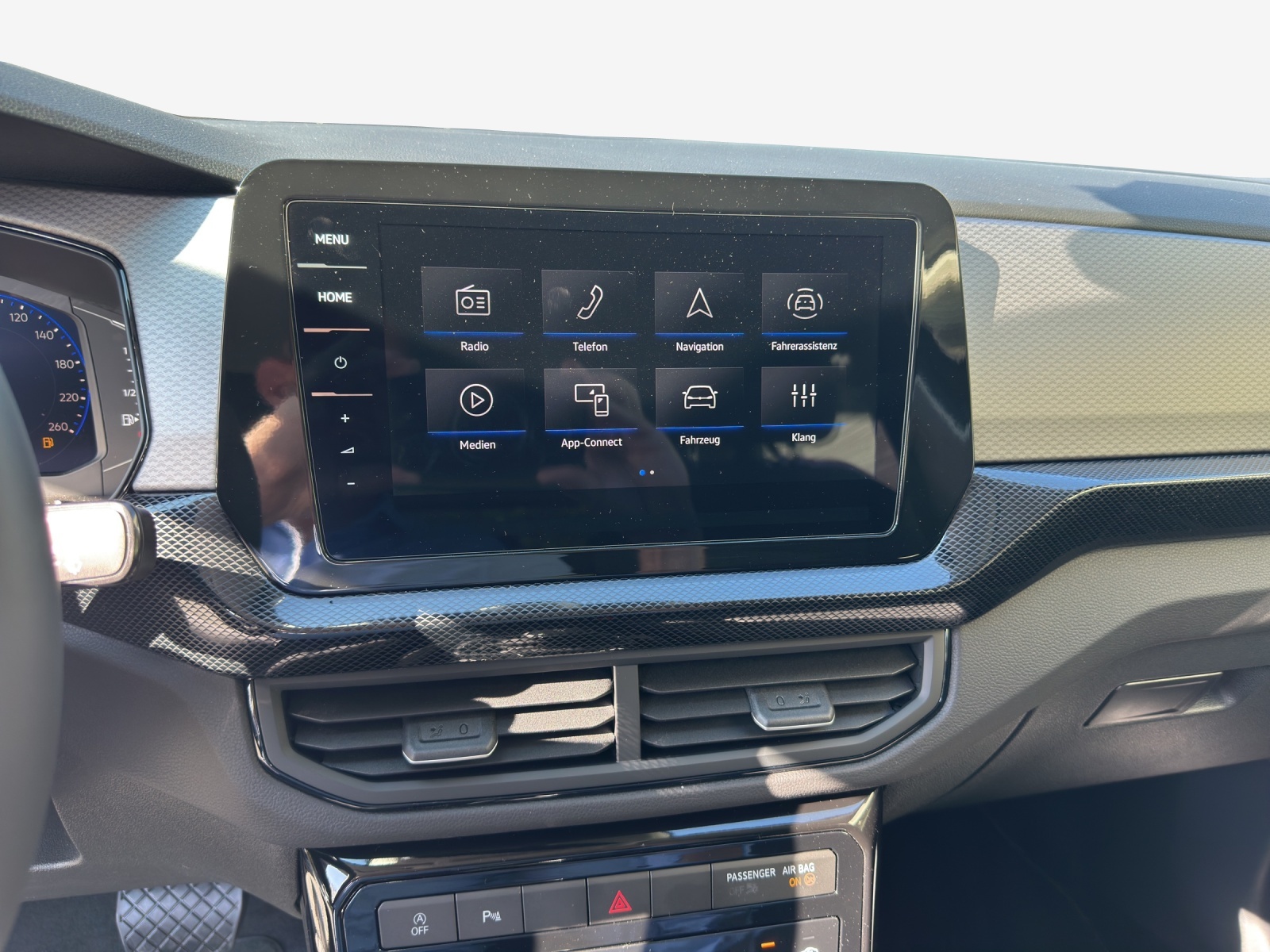 VW T-Cross 1.0 TSI EVO Life DSG-image-10