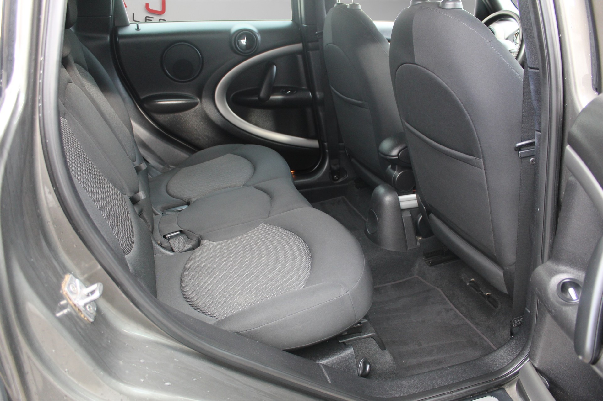 MINI Countryman One D FWD-image-11