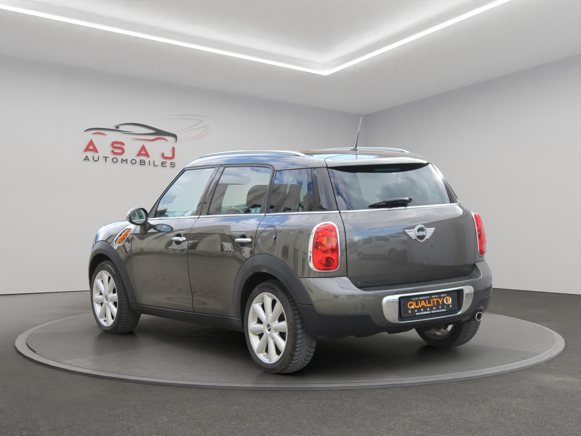 MINI Countryman One D FWD-image-3