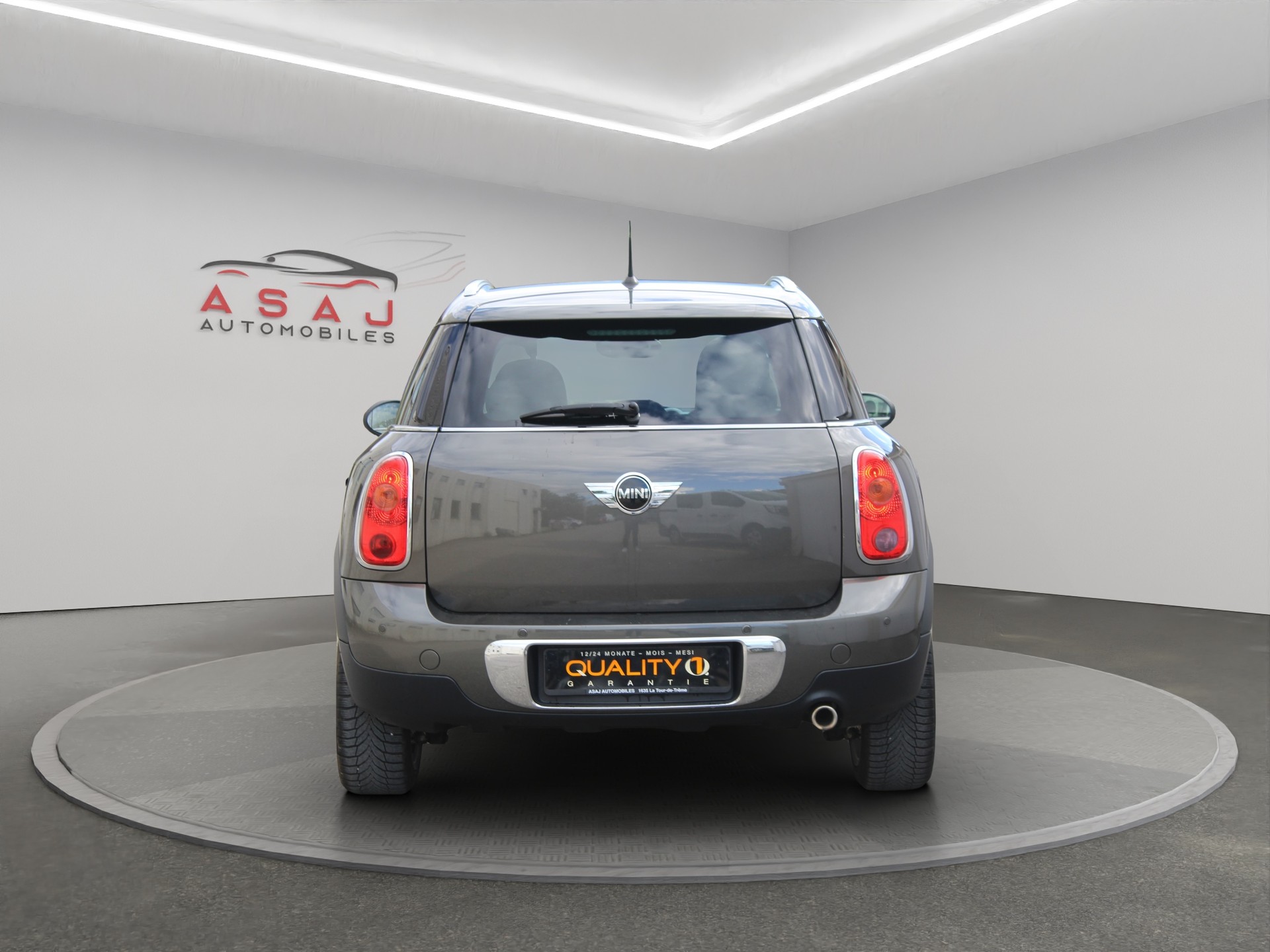 MINI Countryman One D FWD-image-4