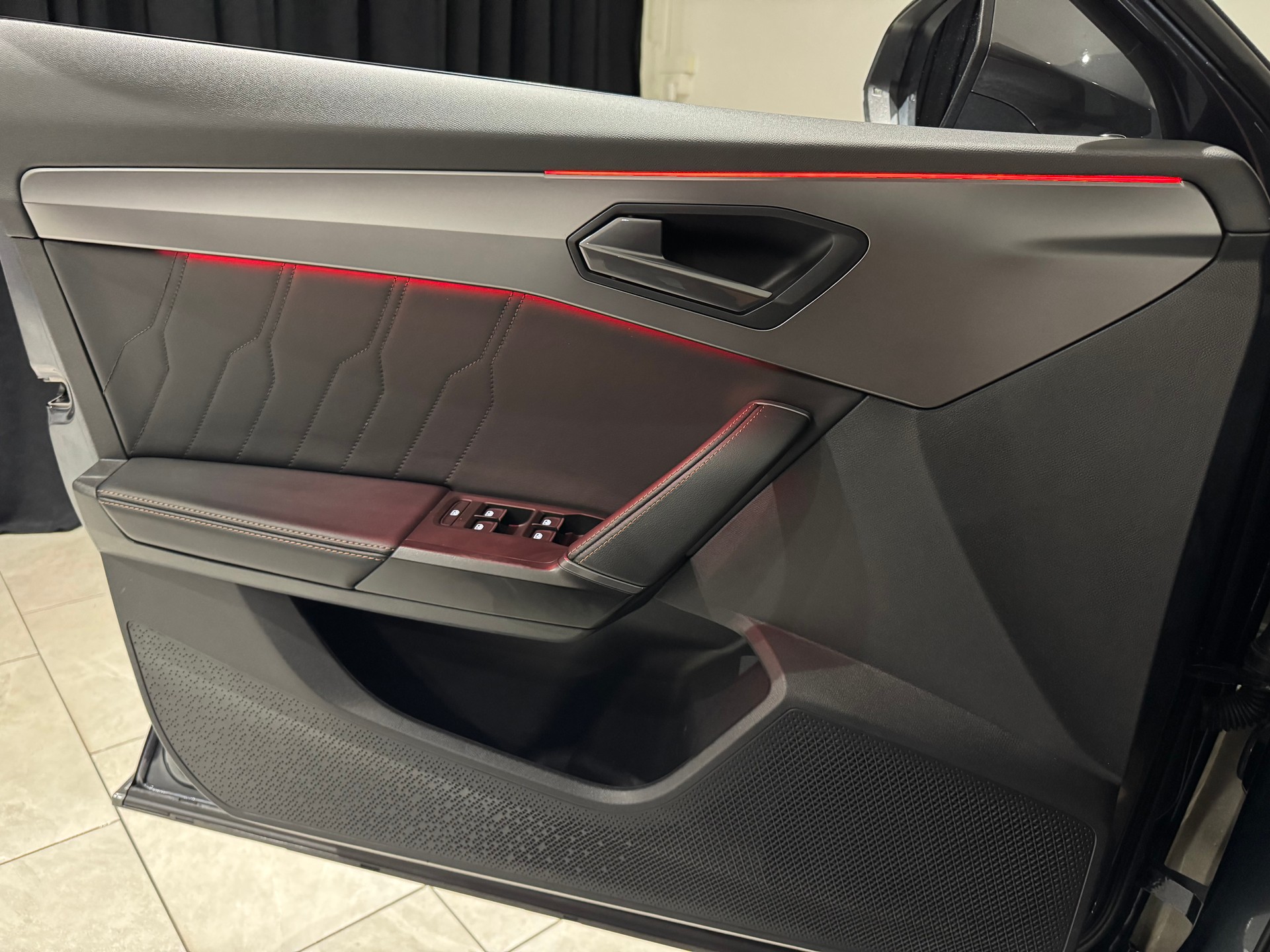 CUPRA Formentor 2.0TSI 4Drive DSG-image-19