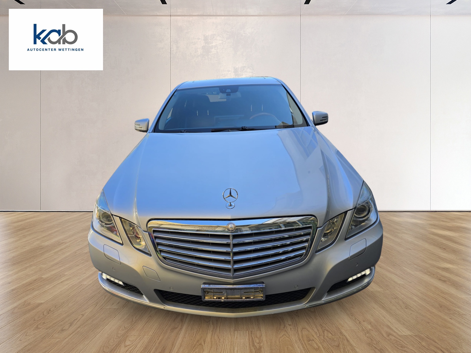 MERCEDES-BENZ E 350 CGI BlueEfficiency Elégance 7G-Tronic-image-1