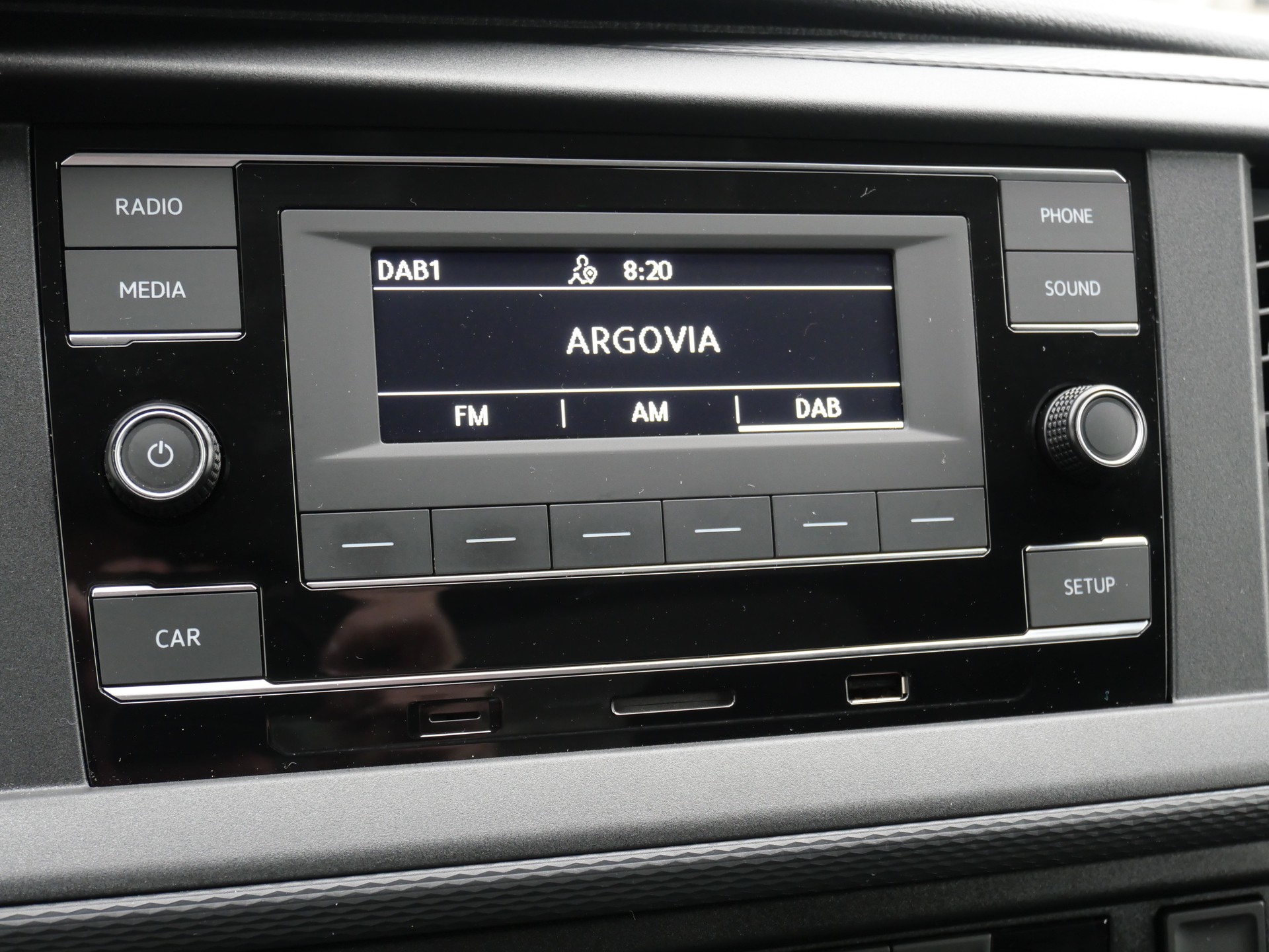 VW T6.1 2.0 TDI 4Motion-image-15