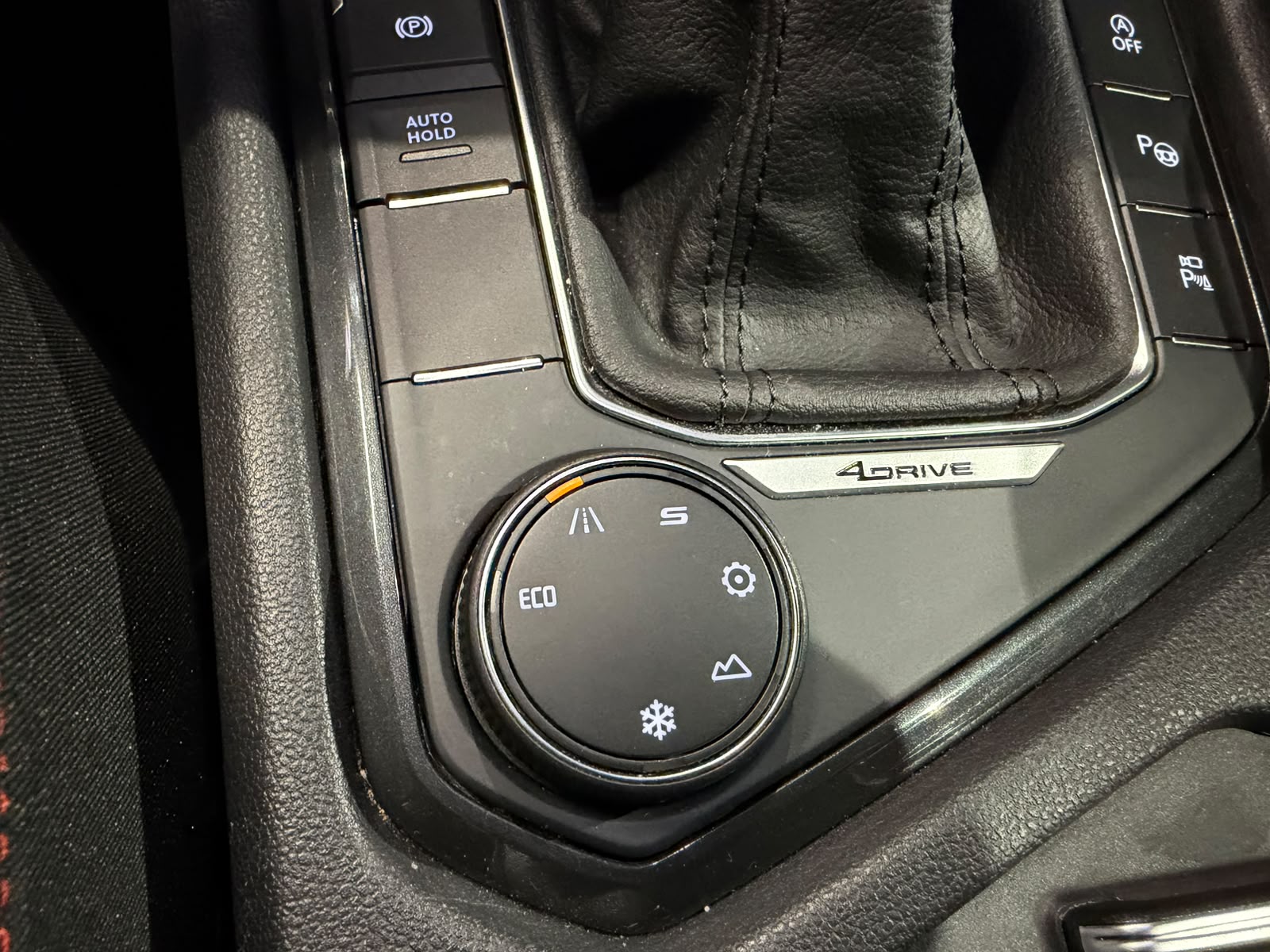 SEAT Tarraco 2.0TSI FR 4Drive DSG (CH)-image-28